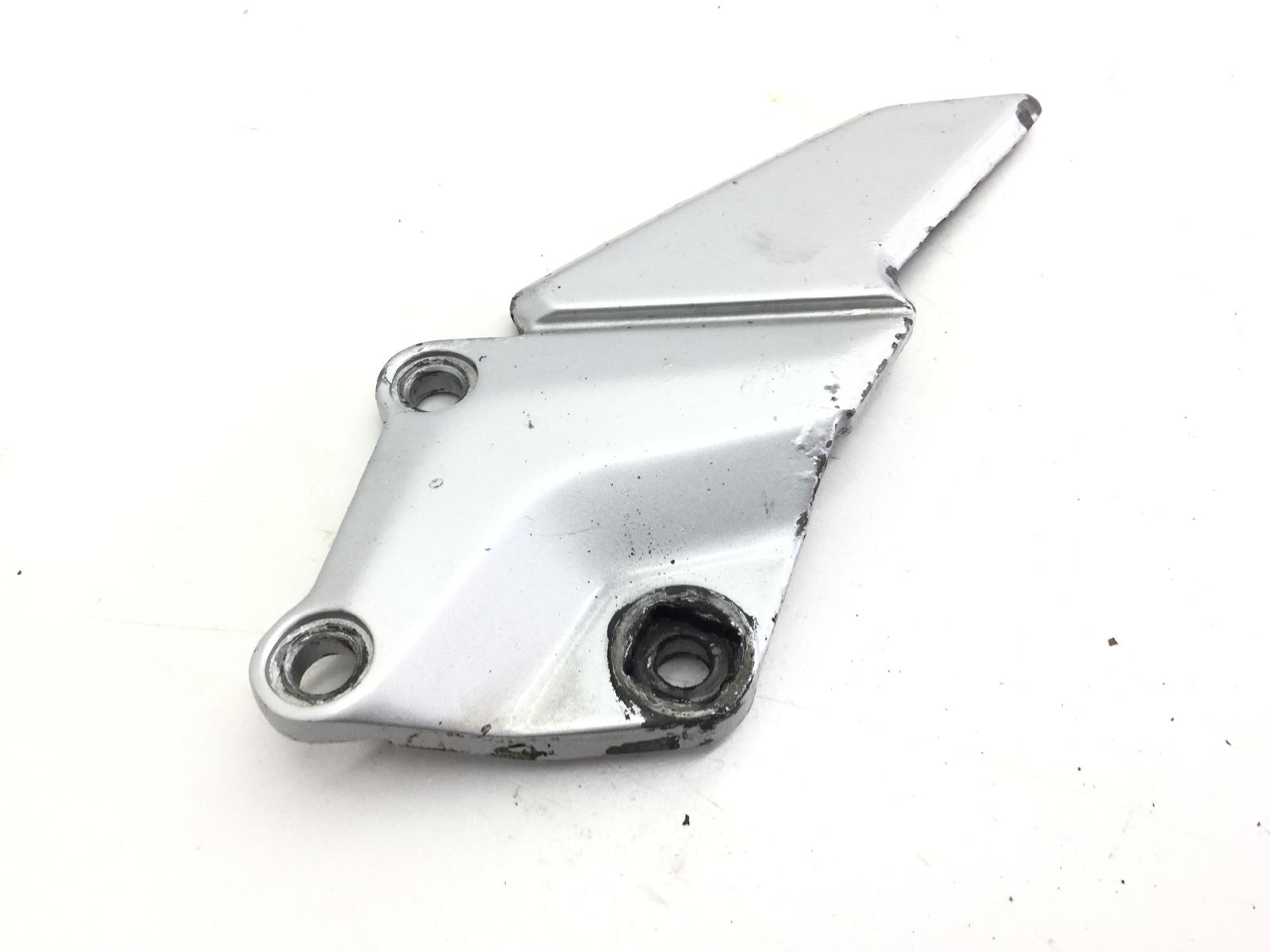 Kawasaki zzr d2 d3 600 staffa supporto pedana anteriore sinistra 1991 1992 zx600d