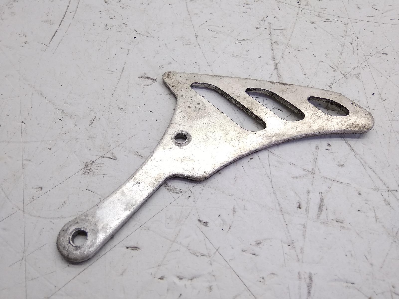 Triumph sprint st 955 protezione pedana destra 1999 2004 smtt665xh