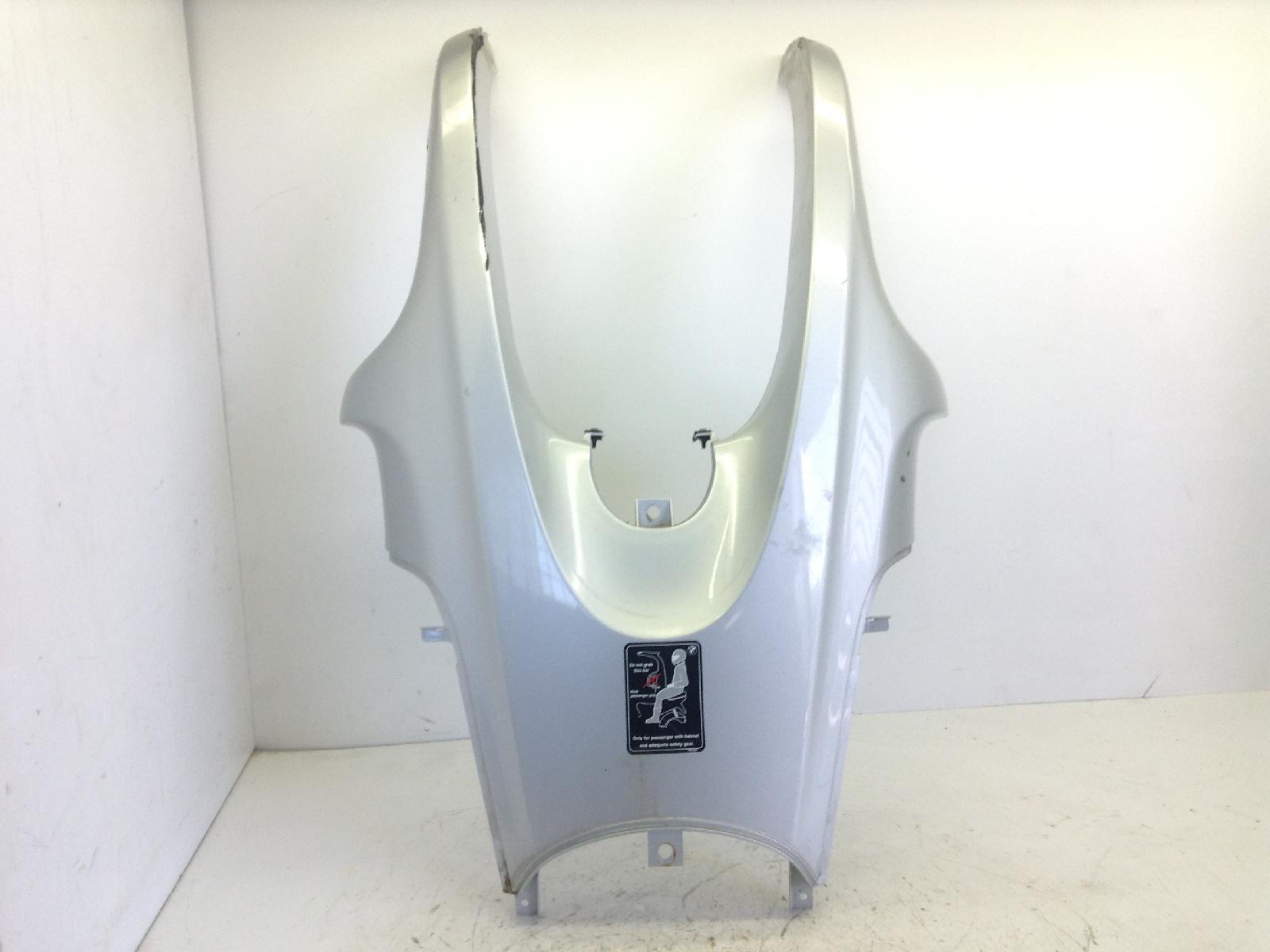 Bmw c1 200 carena pannello sposteriore - piolo rotto 2001 2002 wb10192a01yb