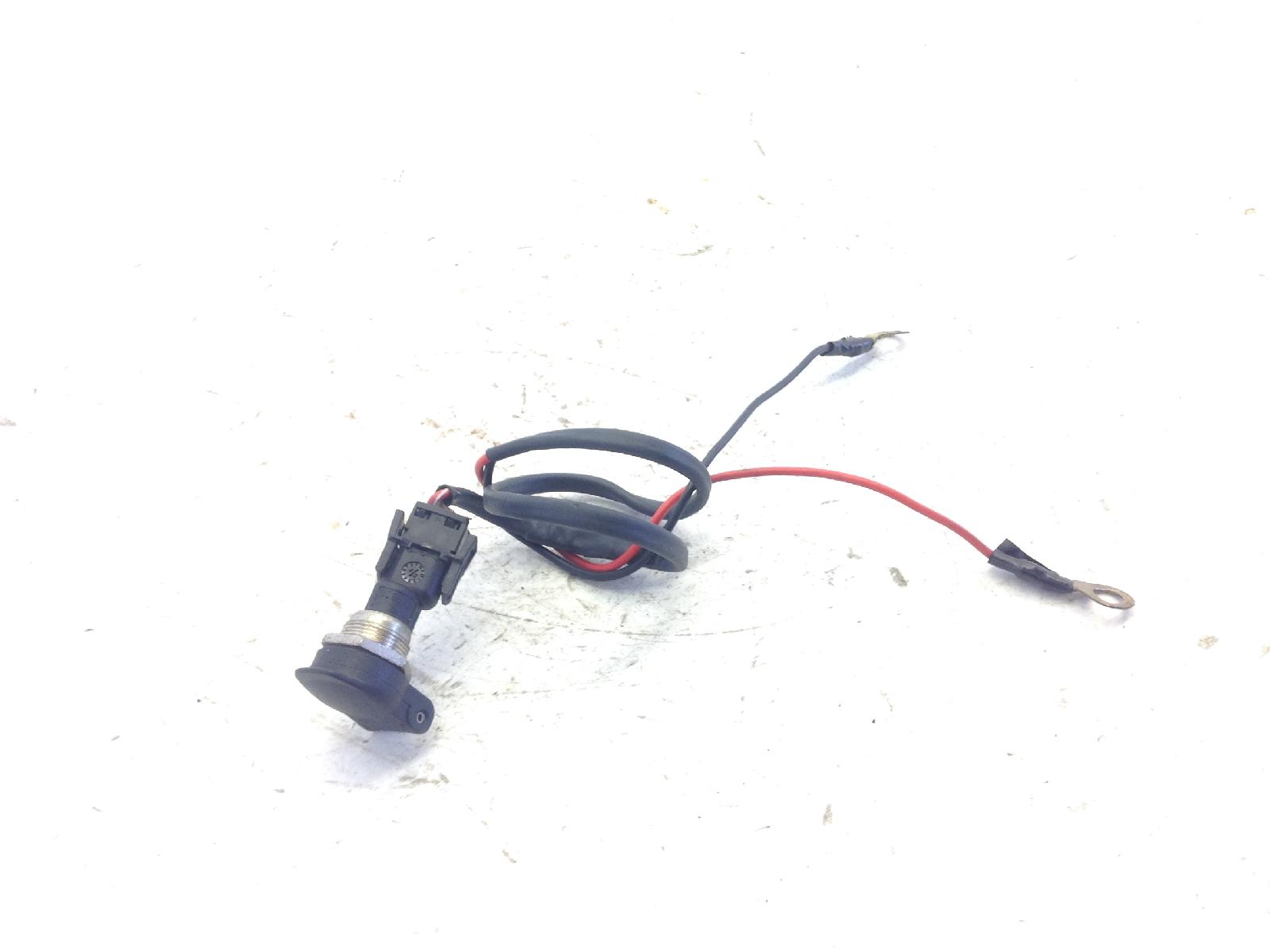 Bmw c1 200 presa bassa tensione carena vano sottosella 2001 2002 wb10192a01yb