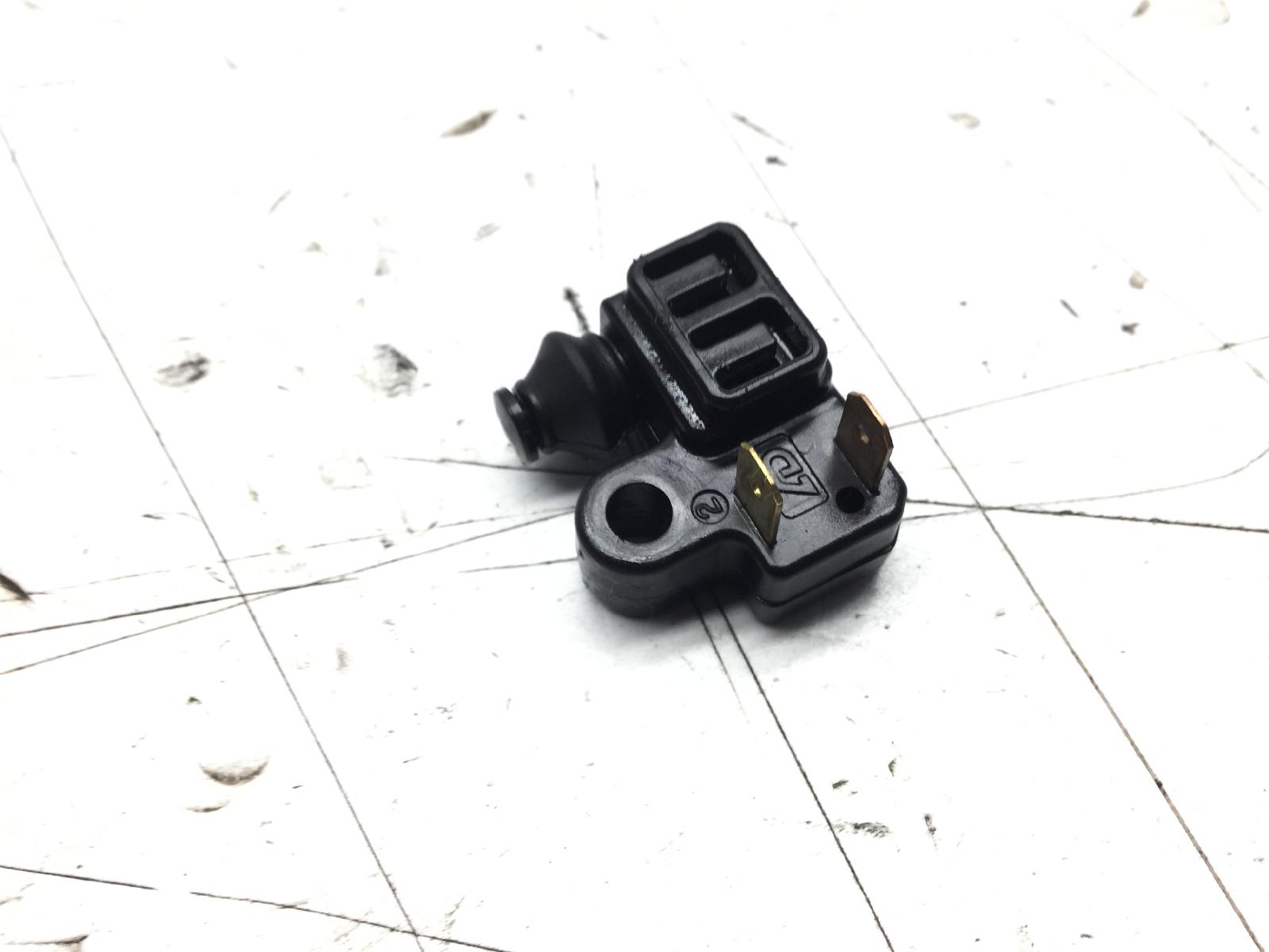 Yamaha x-max yp r 125 sensore pulsante stop microstop freno posteriore 2010 2012 se541