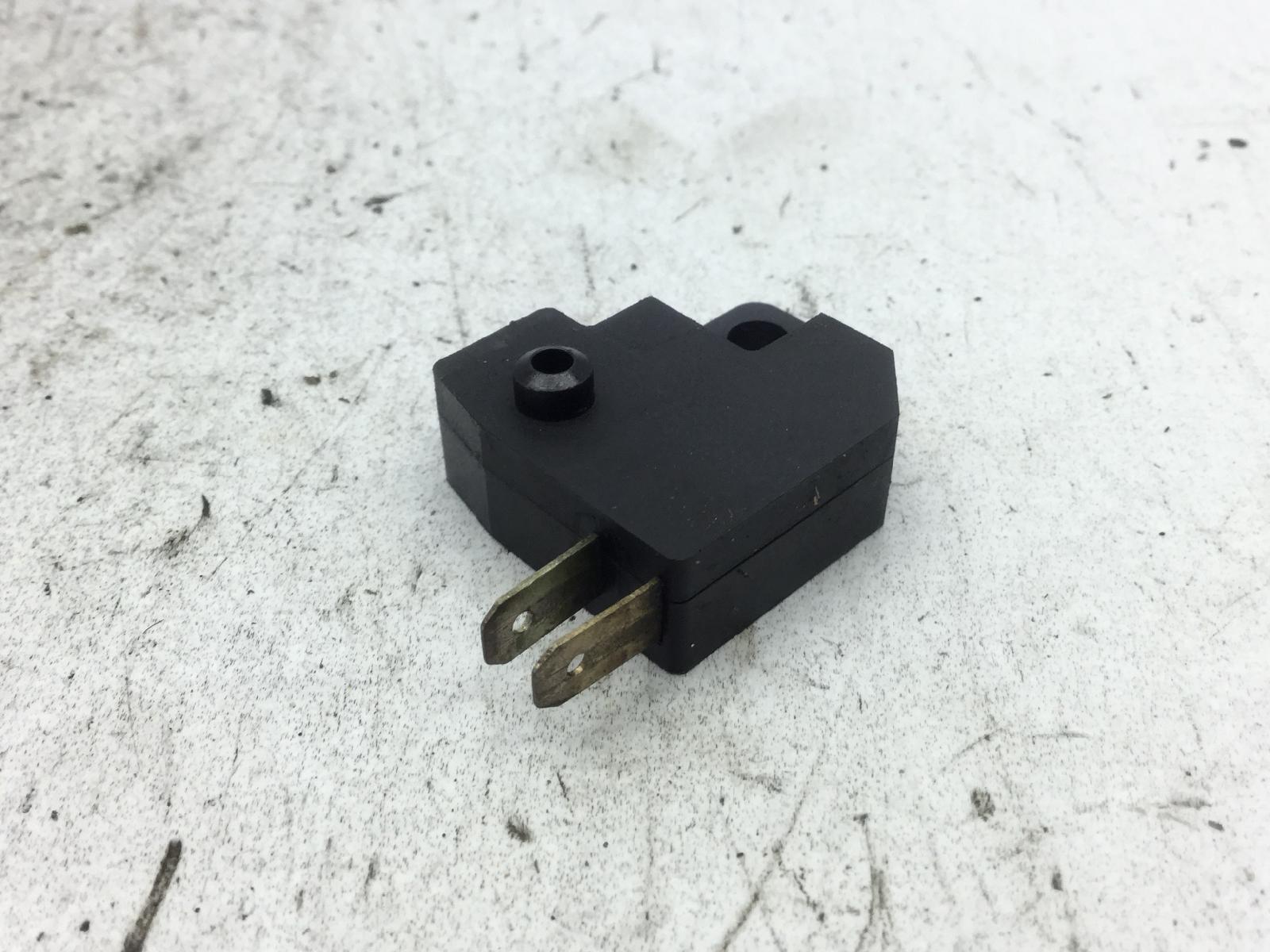 Sym symphony 50 sensore stop microstop freno anteriore destro 2009 2009 lxmay05wx9x