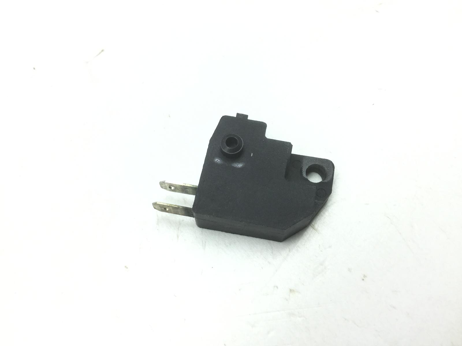 Kymco like i 200 sensore micro stop pompa freno anteriore destra 2009 2011 d21000