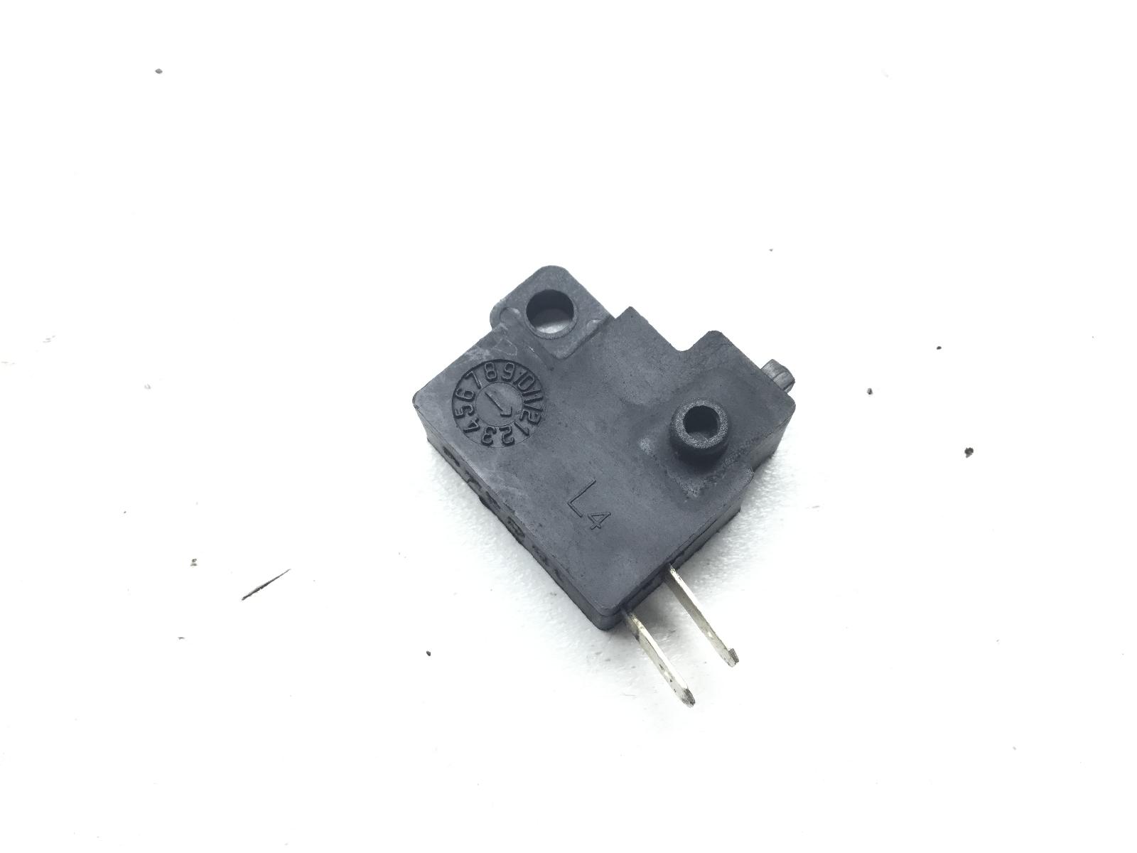 Kymco downtown i 300 sensore micro stop pompa freno posteriore sinistra 2011 2011 v20020