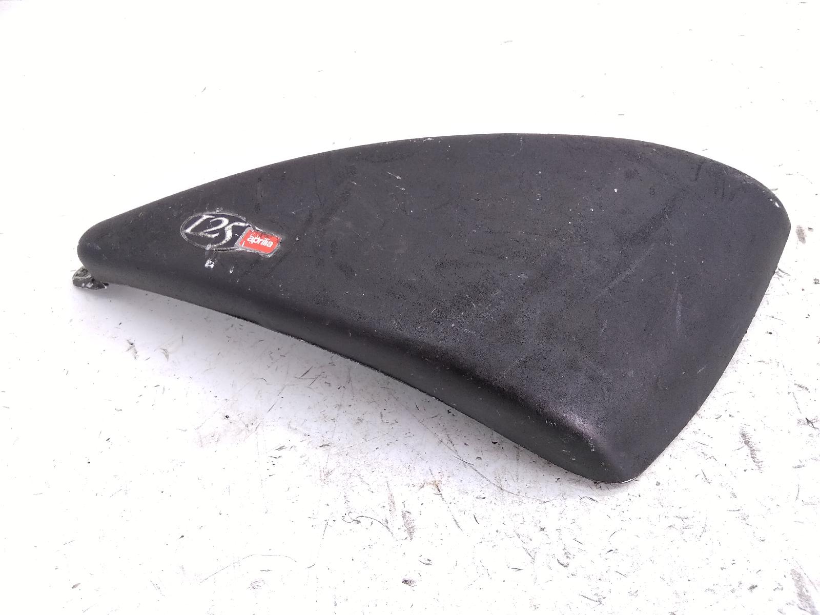 Aprilia mojito habana custom 125 coperchio carena fianchetto destro 1999 2001 pm010