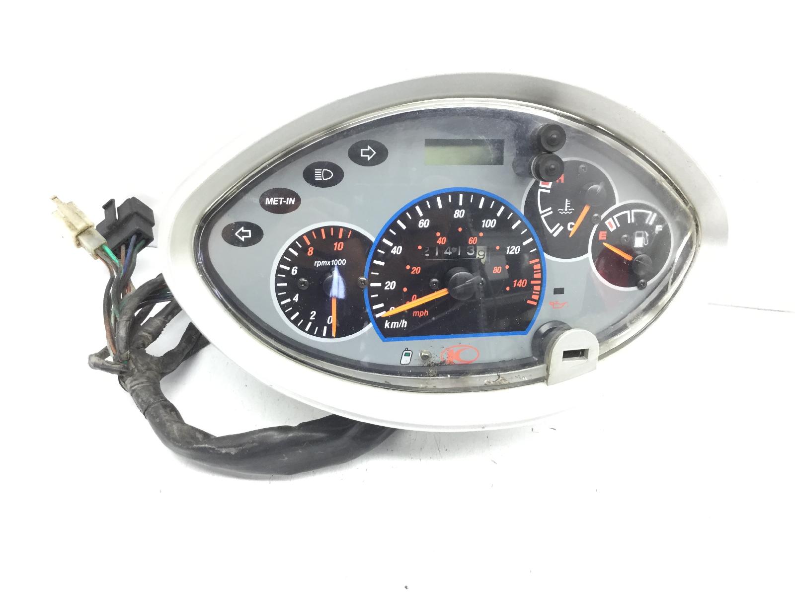 Kymco grand dink euro 2 125 strumentazione contachilometri con crepa 2003 2004 s40011