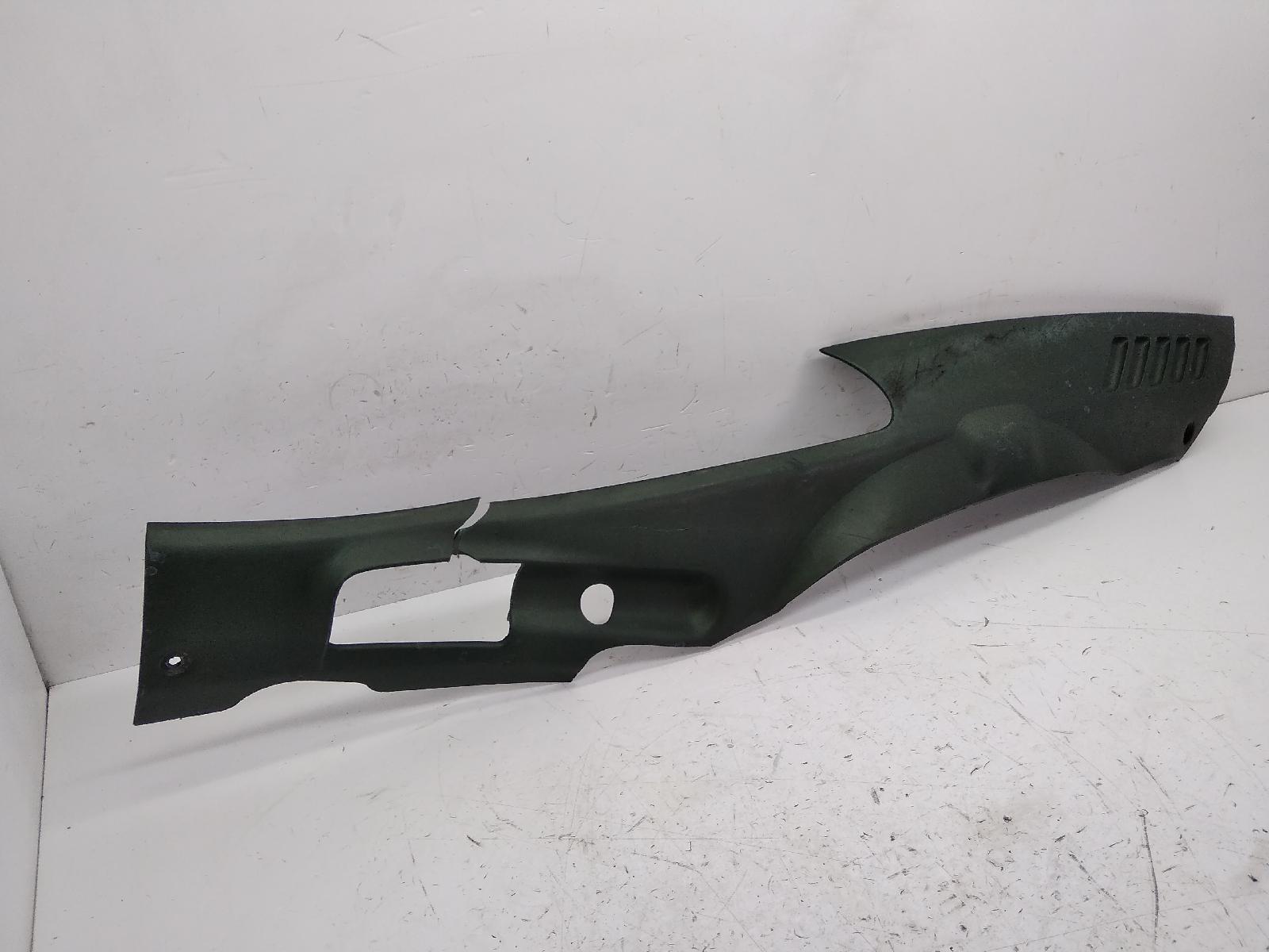 Piaggio hexagon lxt 2t 180 carena fianchetto inferiore sinistro con rottura 1998 1999 m0600