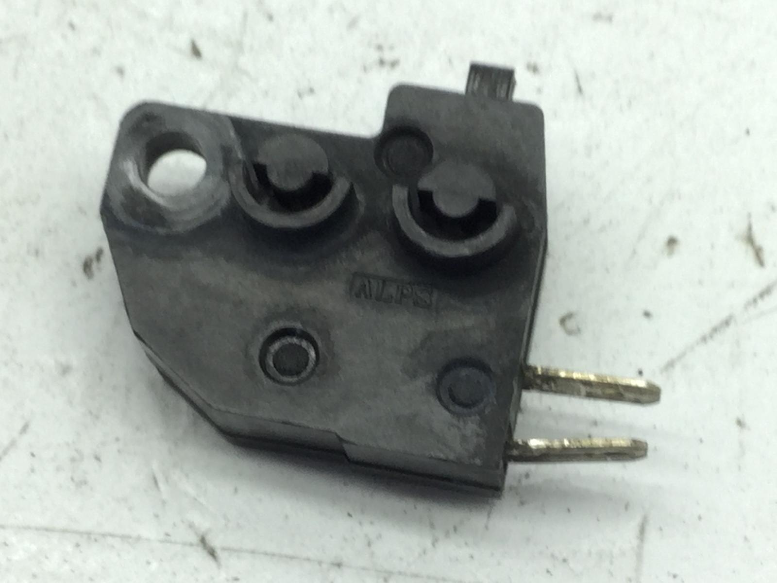 Suzuki burgman k5 an abs 650 sensore pulsante stop freno anteriore 2005 2005 bu132