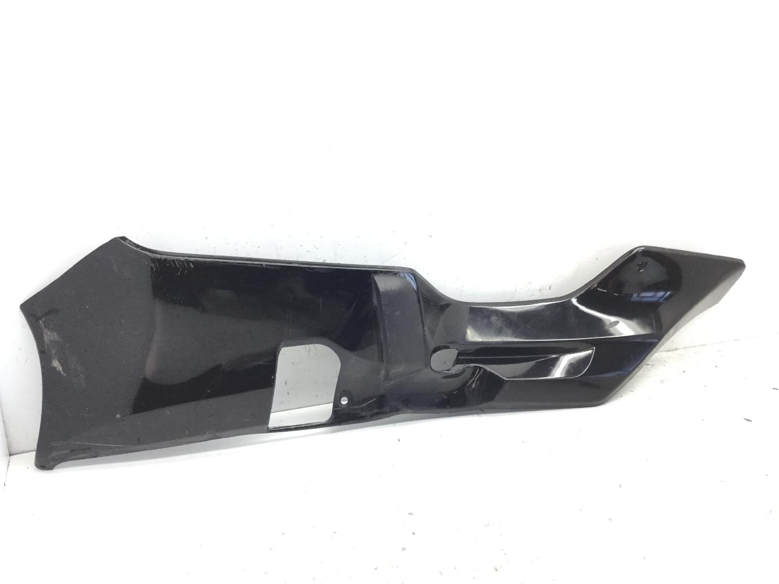 Suzuki burgman k5 an abs 650 carena sottopedana sinistra 2005 2005 bu132