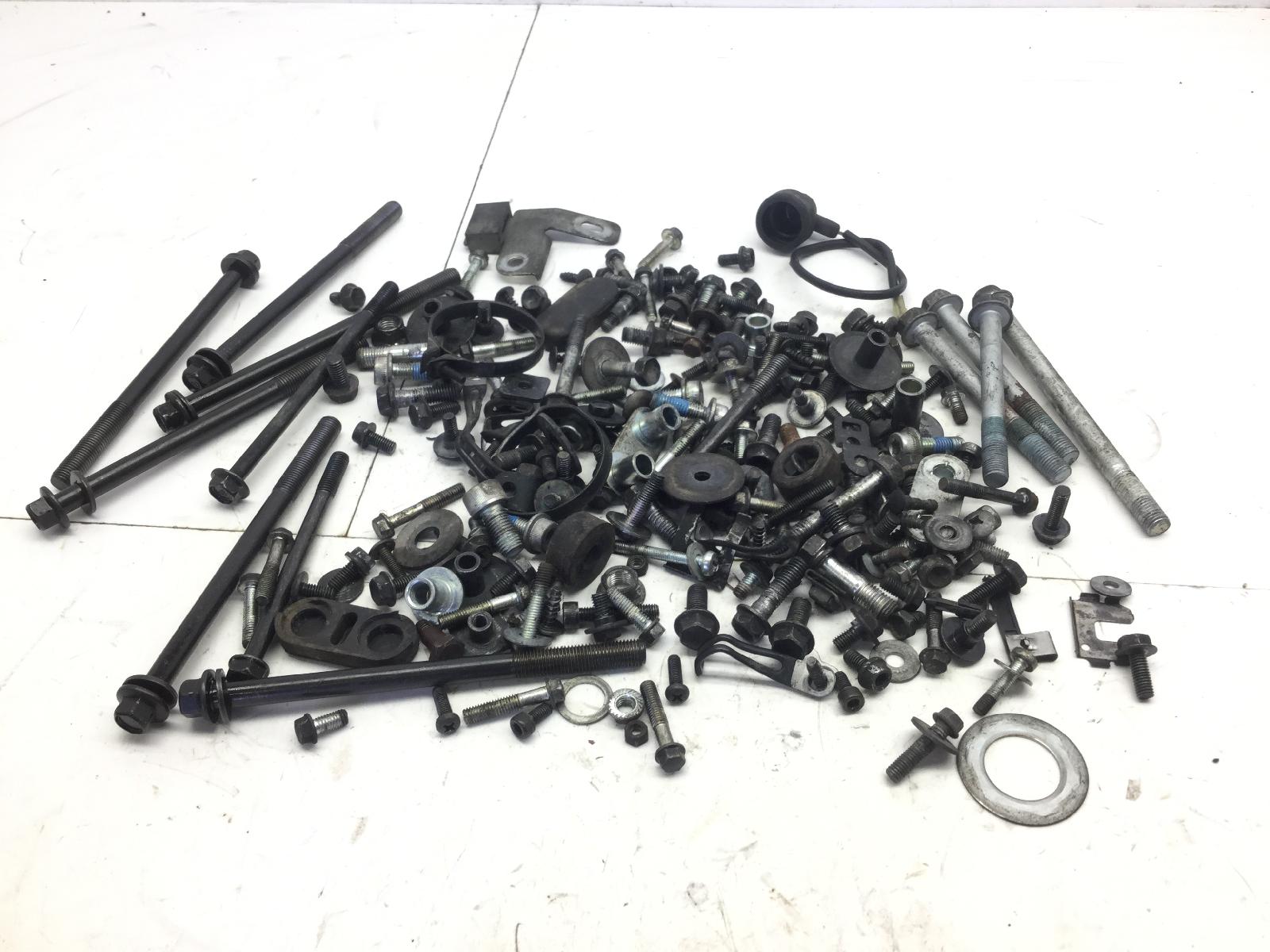 Suzuki burgman k5 an abs 650 kit viti bulloni bulloneria assortita 2005 2005 bu132