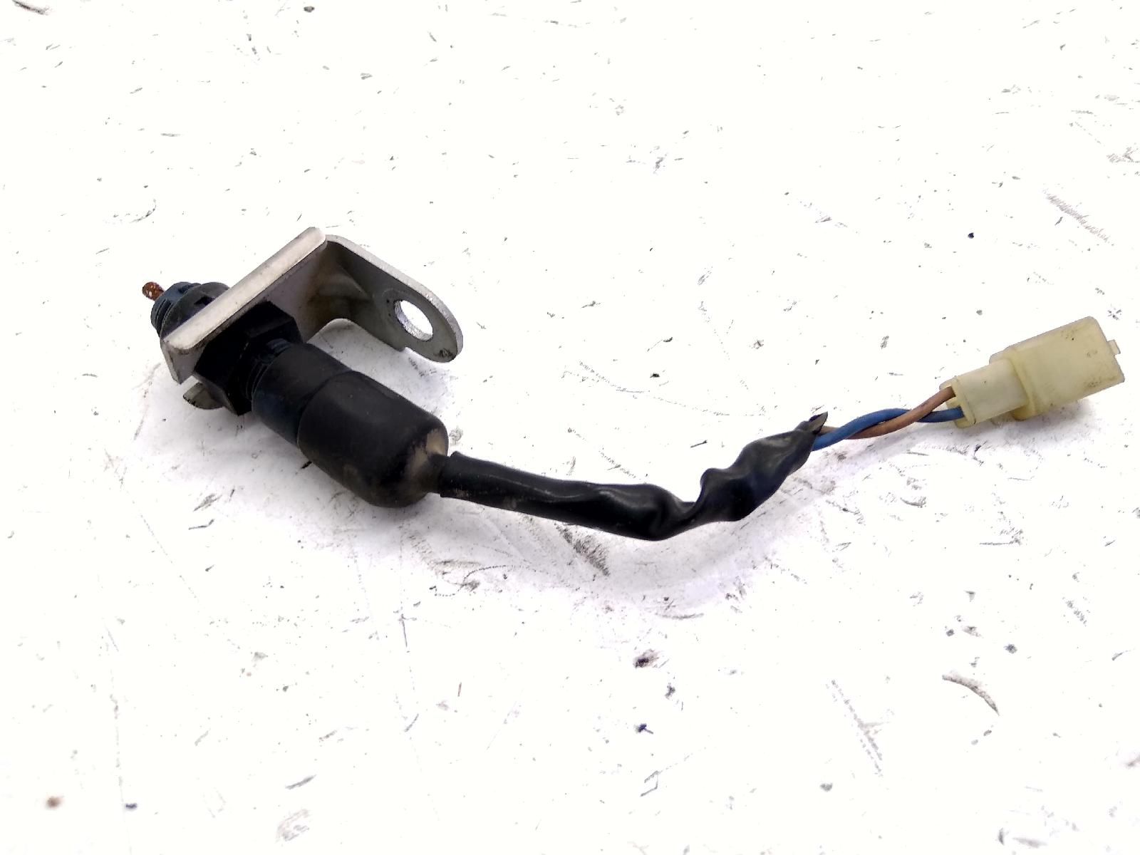 Triumph daytona 955 sensore stop pompa freno posteriore 1997 1997 smtte502lgv