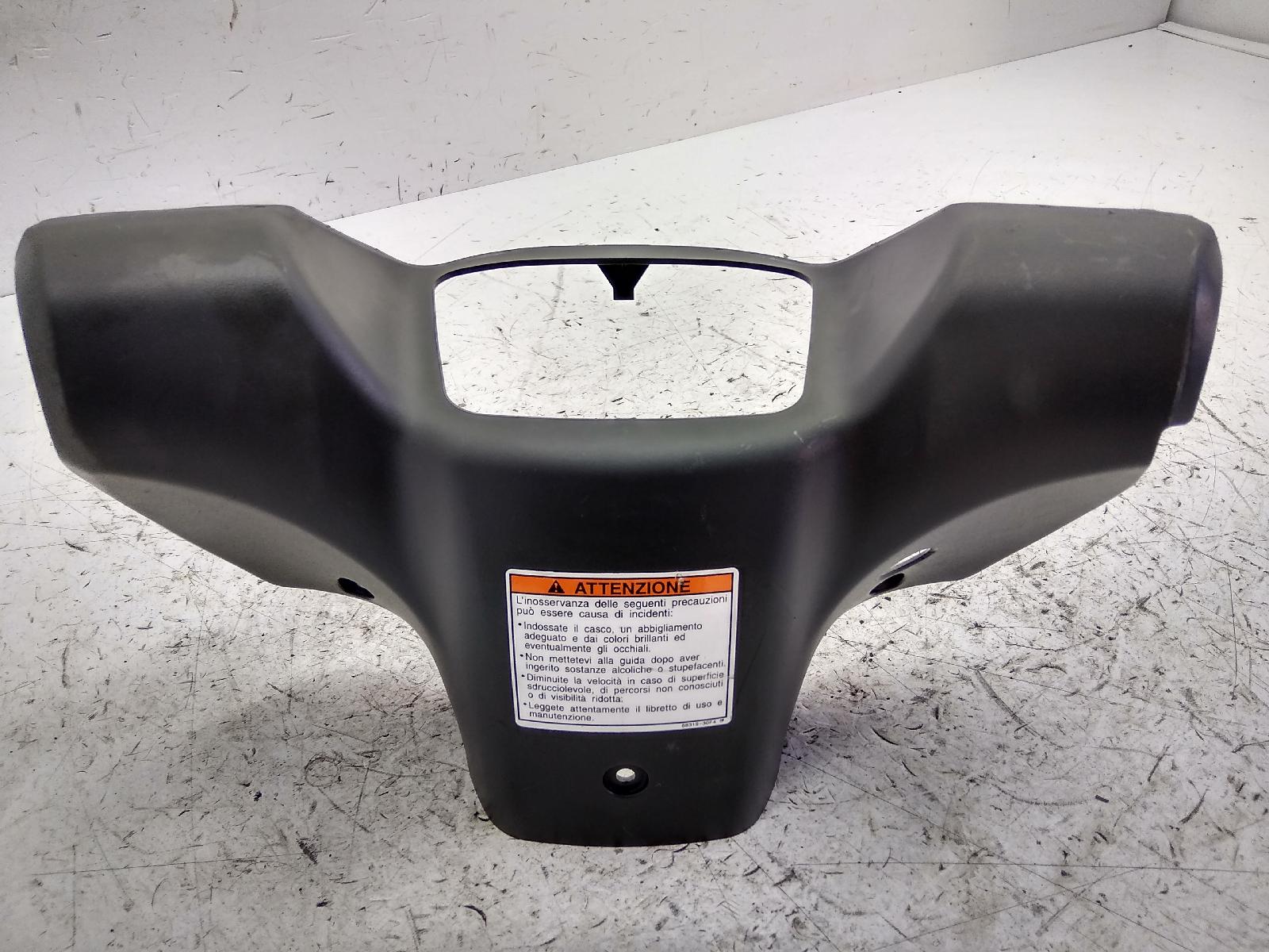 Suzuki ug hokuto 110 carena manubrio posteriore 2000 2000 a7111