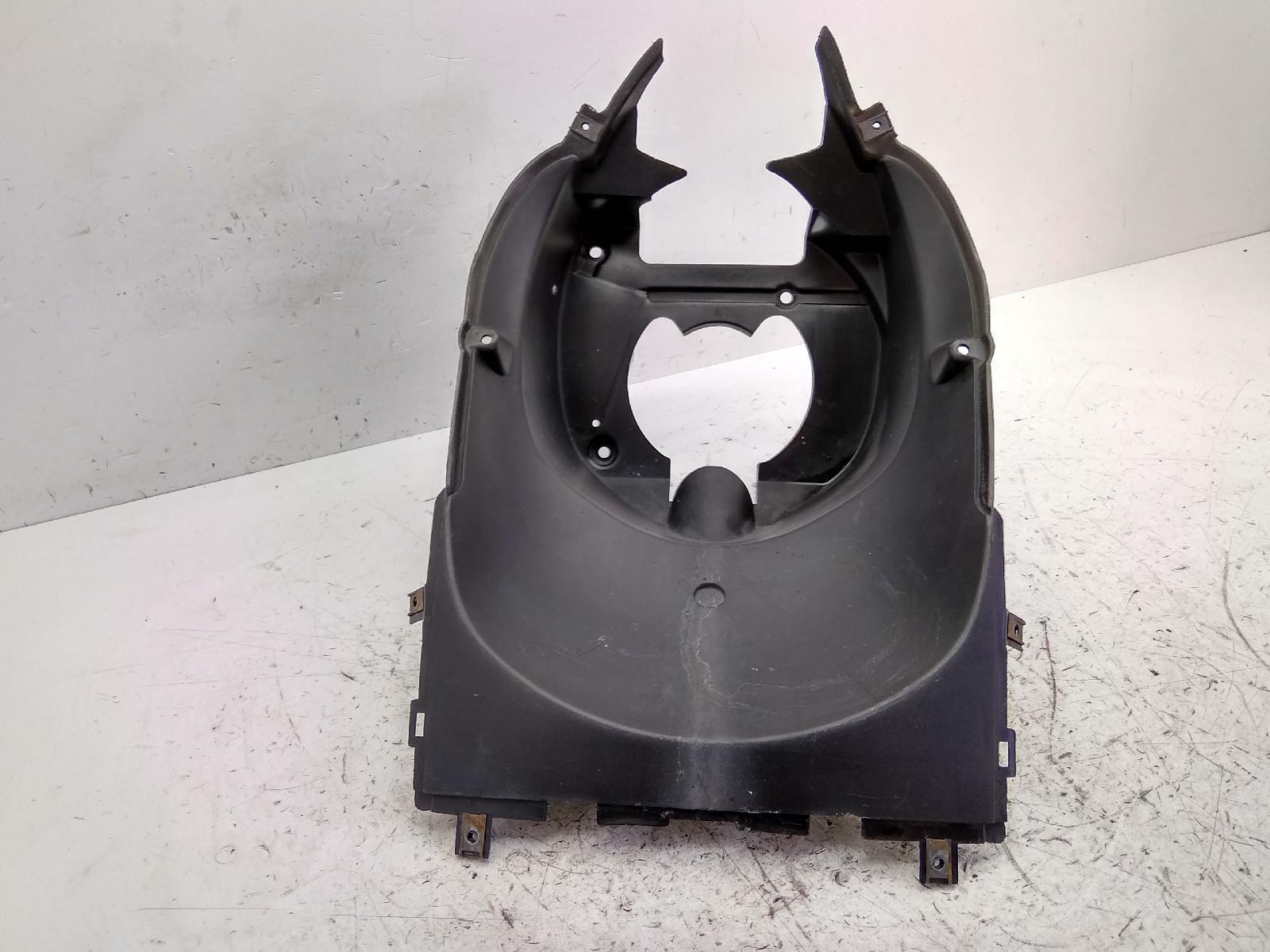 Suzuki ug hokuto 110 carena vano ruota anteriore 2000 2000 a7111