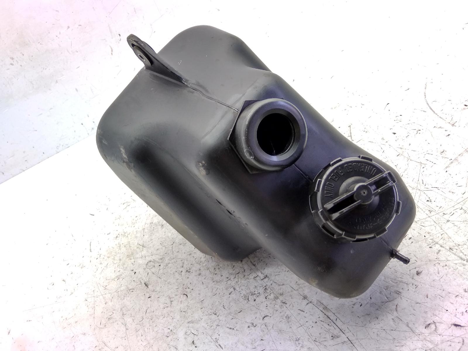 Suzuki ug hokuto 110 serbatoio benzina carburante 2000 2000 a7111