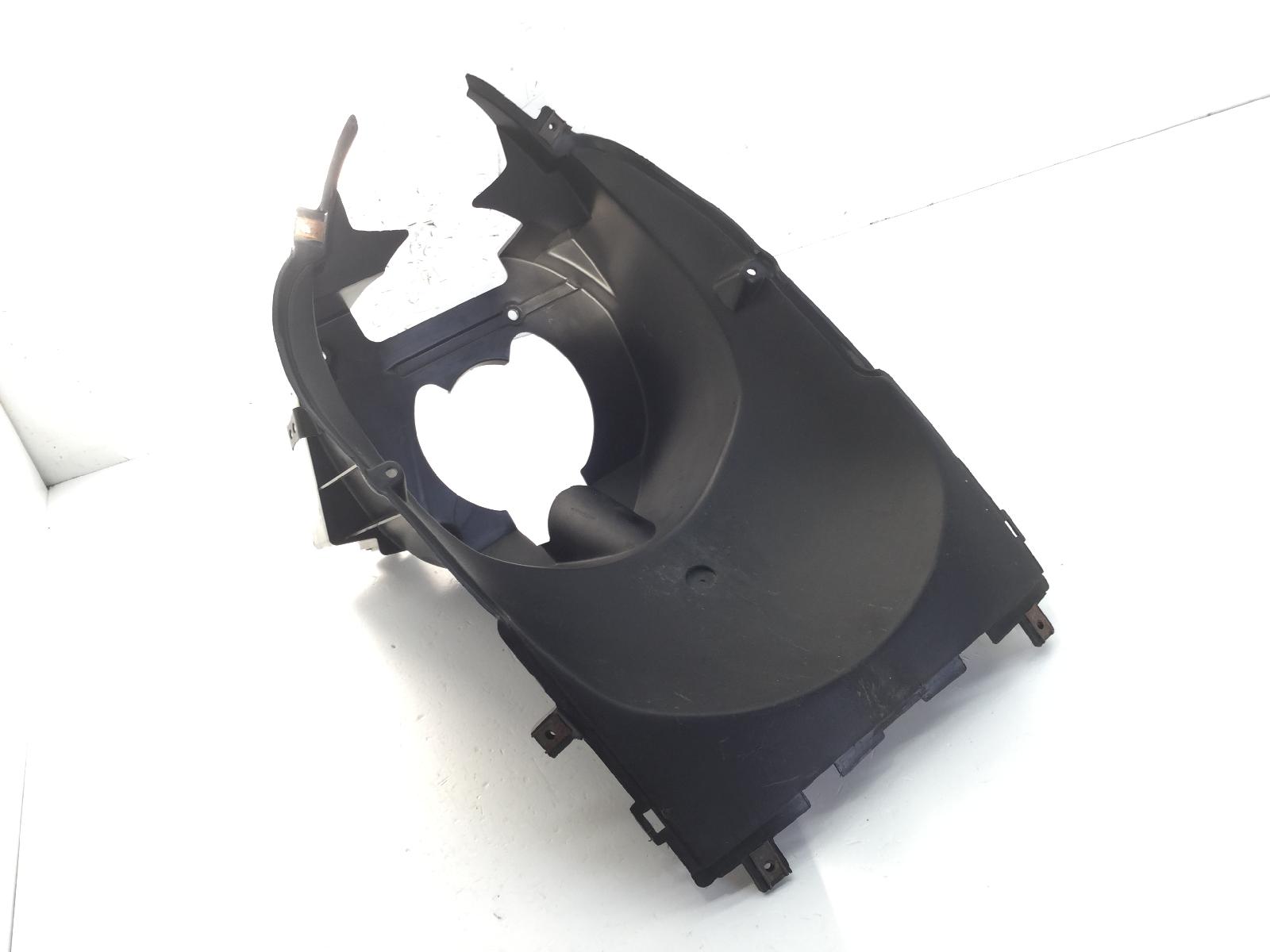 Suzuki ug hokuto 110 carena chiglia puntale vano ruota anteriore 2000 2000 a7111