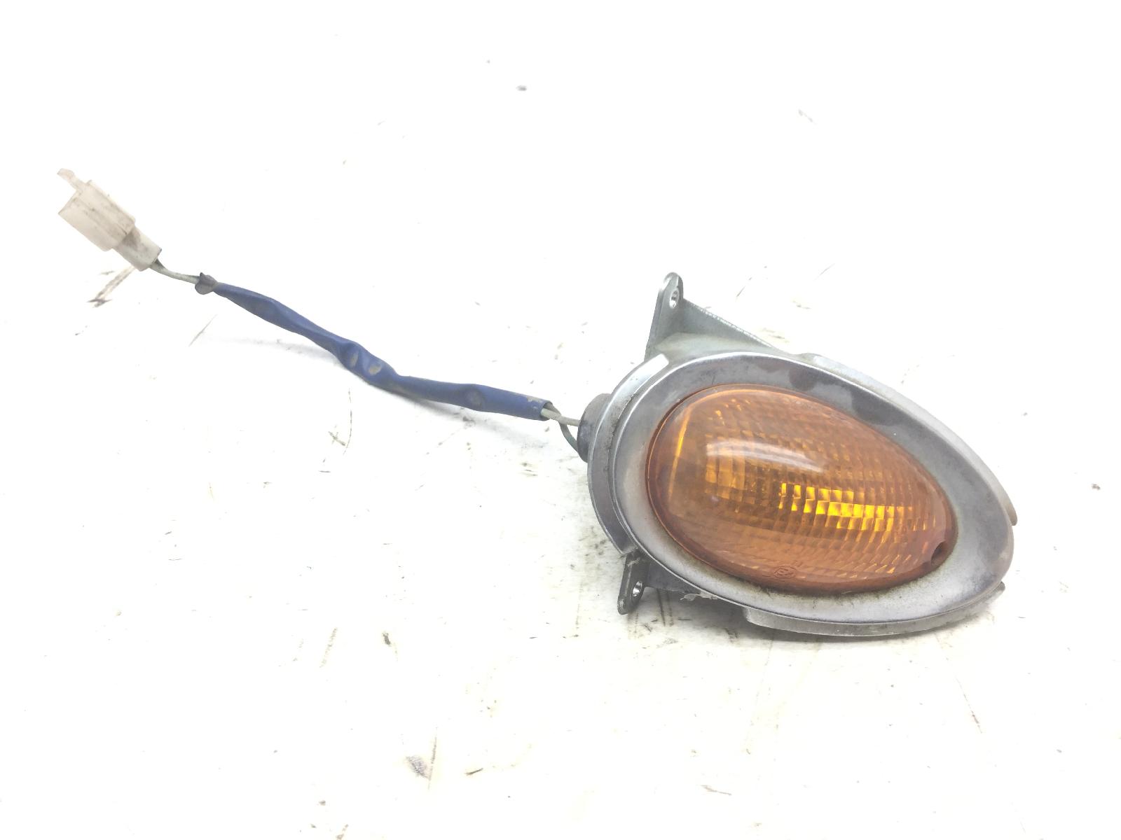 Kymco people 2t 50 freccia anteriore destra lampeggiatore indicatore 1999 2000 b10001