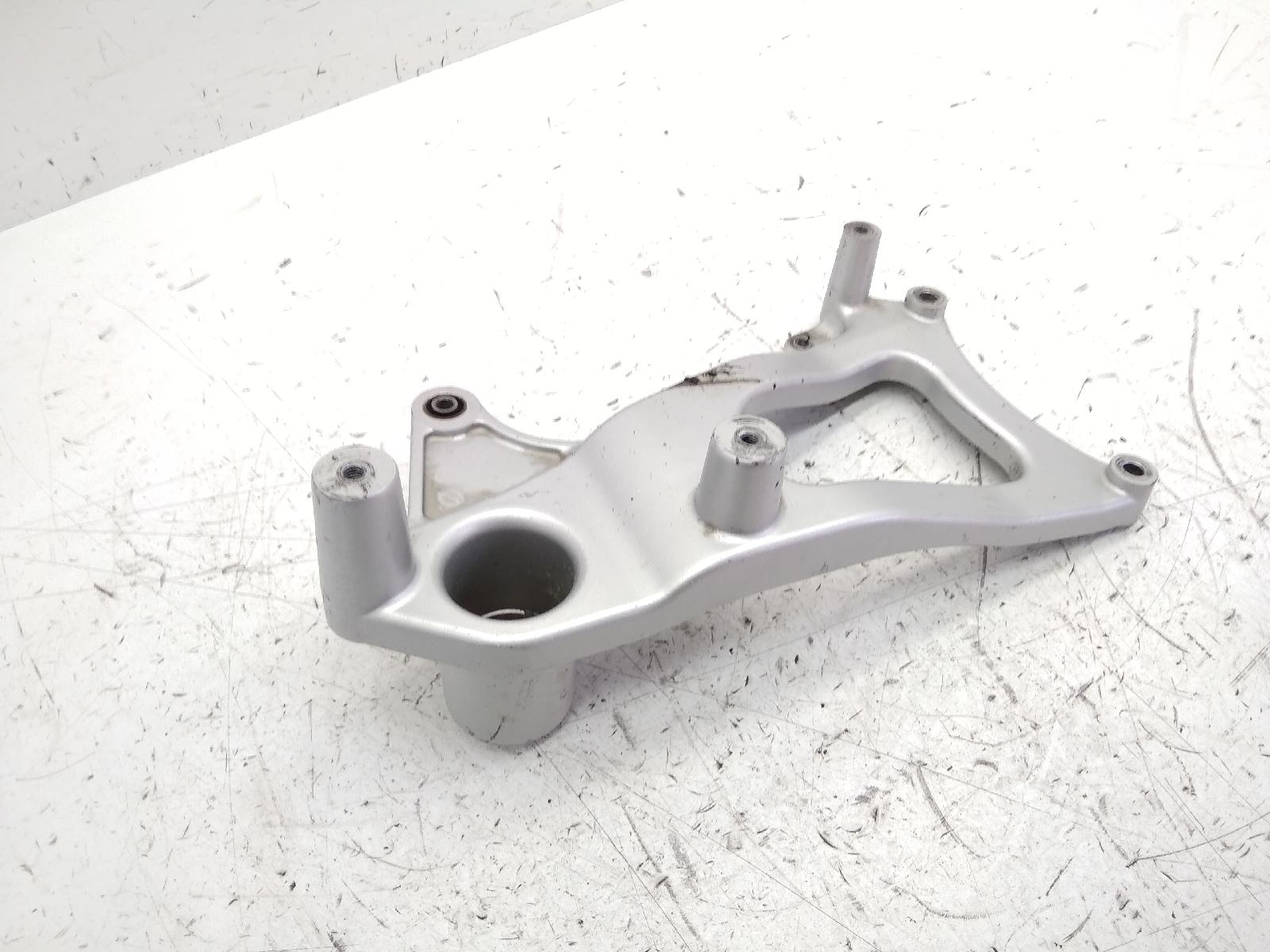 Sym hd evo tamburo euro 3 125 staffa supporto scarico marmitta 2008 2009 rfglh12wy9s