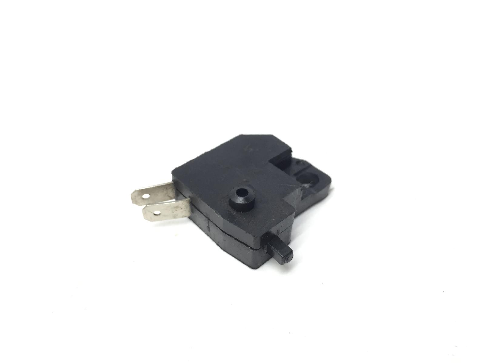 Pato lambretta n 125 sensore stop microstop freno posteriore sinistro 2012 2013 lb5tk8u158z