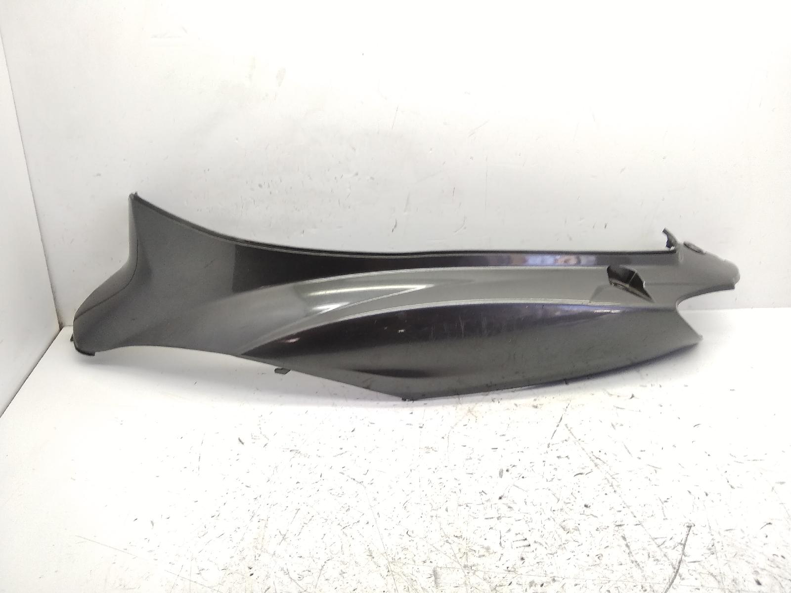 Sym symphony s 150 carena fiancata posteriore sinistra 1 attacco rotto 2012 2012 lxmay15w1bx