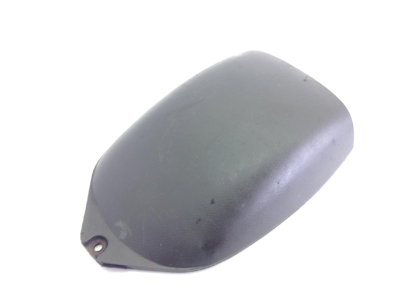 Gilera typhoon 50 tappo coperchio ispezione vano sottosella 1994 1997 tec1t