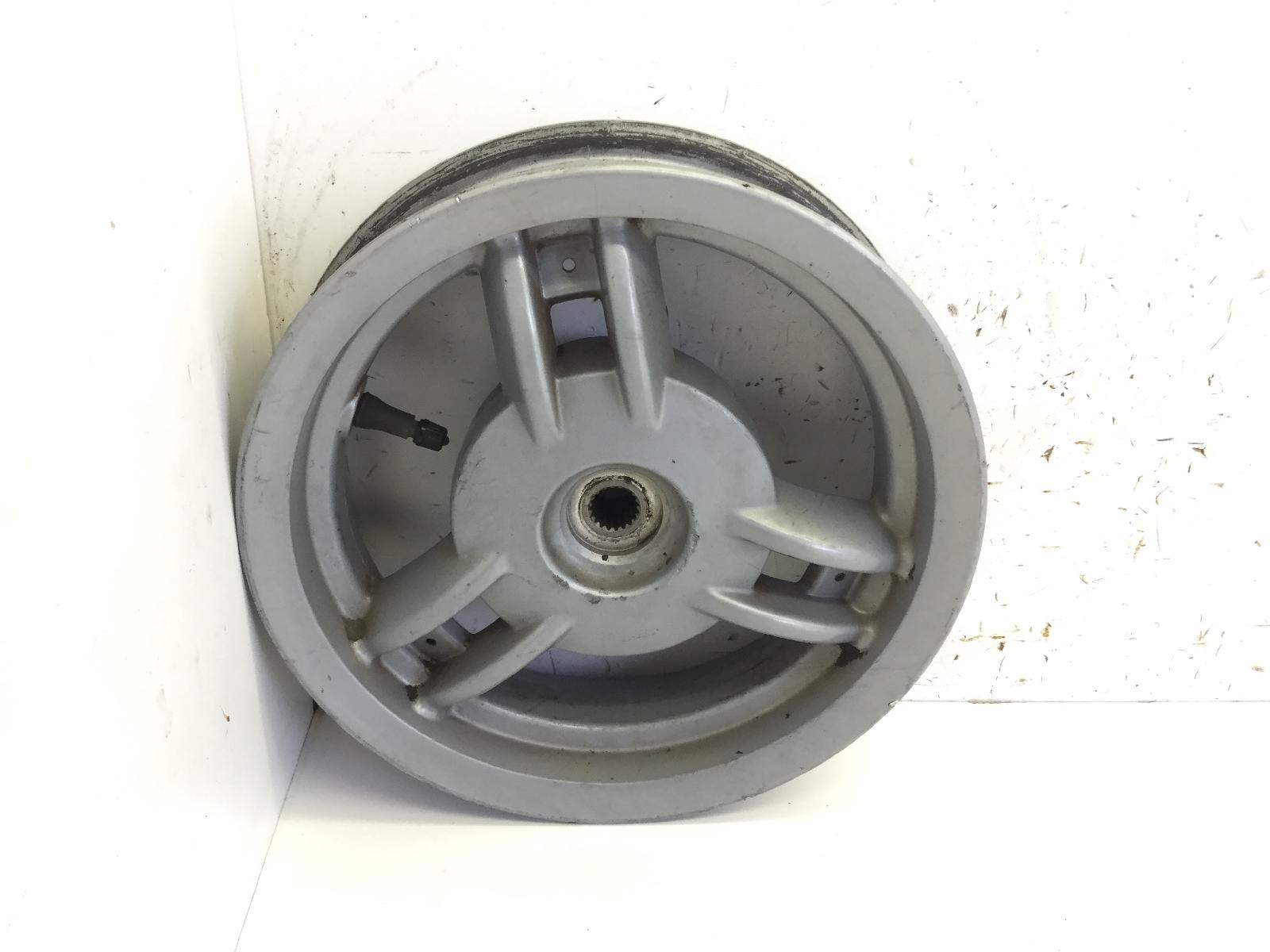 Peugeot ludix 50 cerchio ruota posteriore 10 x 2.50 2005 2005 vgal1aaaa00001896