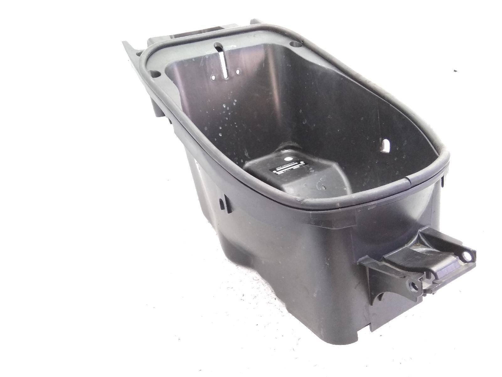 Mbk xq thunder 150 carena vano sottosella 2001 2002 5lg