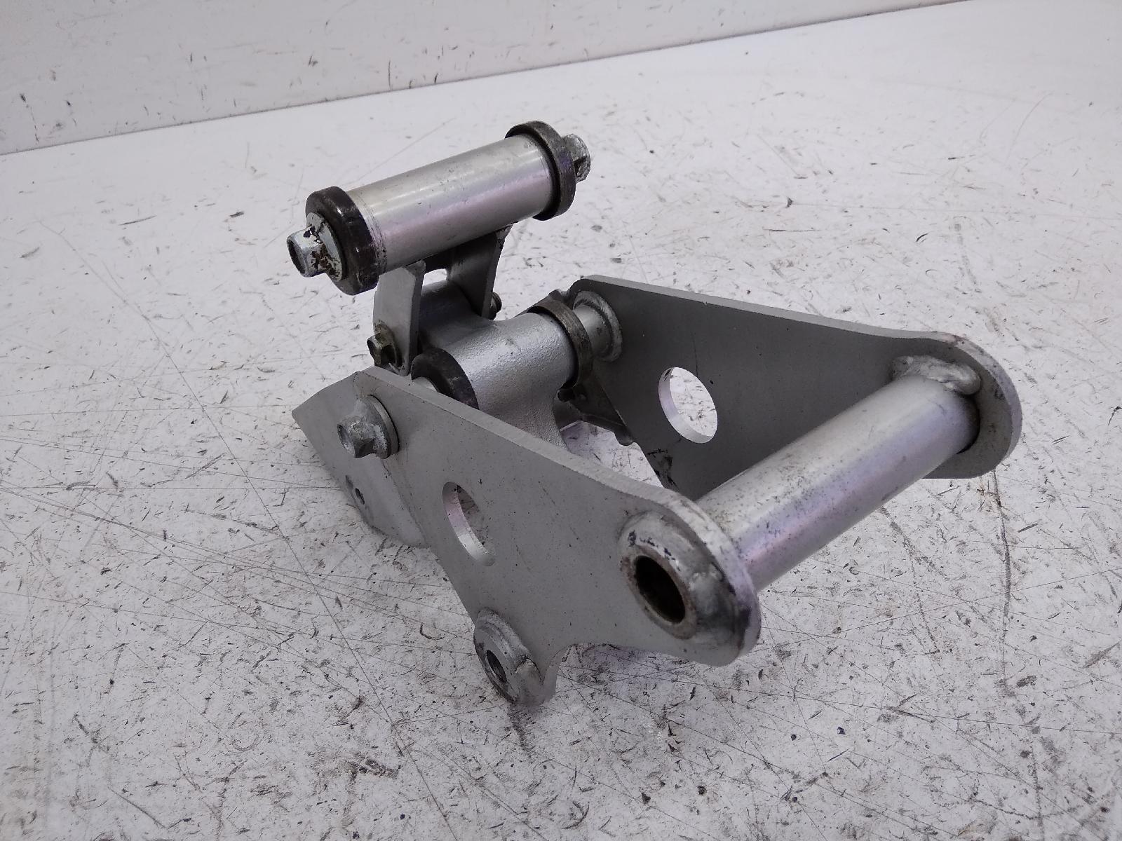 Suzuki gsx e f-h 550 leveraggio ammortizzatore posteriore e supporto 1985 1987 gn71d