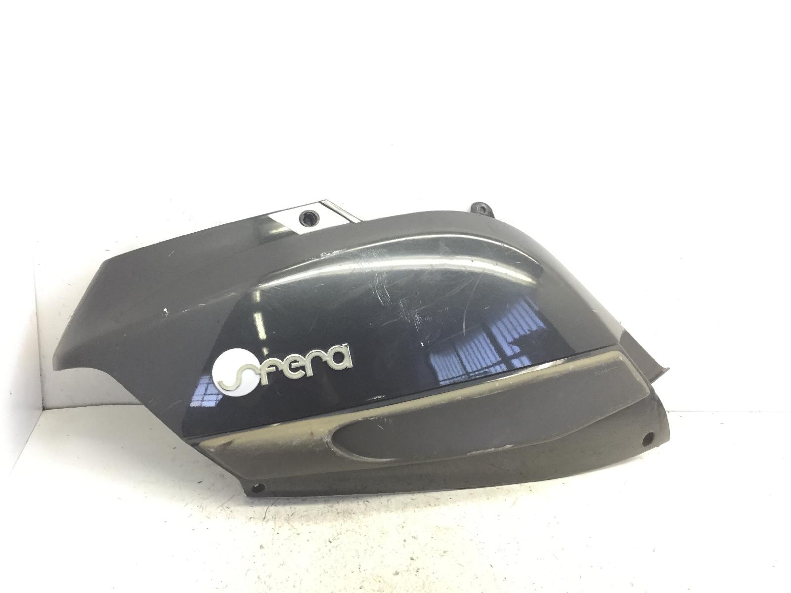 Piaggio sfera 50 carena fiancata posteriore destra -rottura e piccola crepa 1991 1993 nsl1t