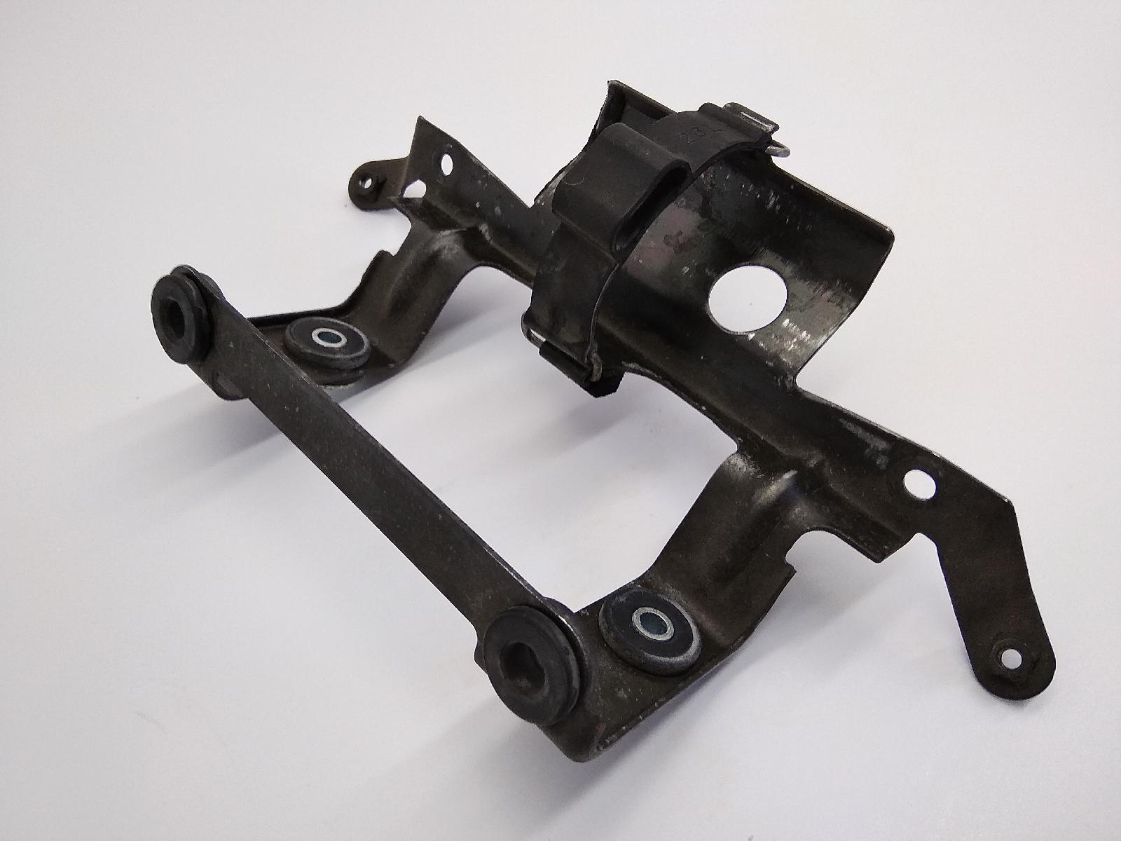 Yamaha fzs fazer 600 staffa supporto faro fanale posteriore 1998 1999 rj021+rj022