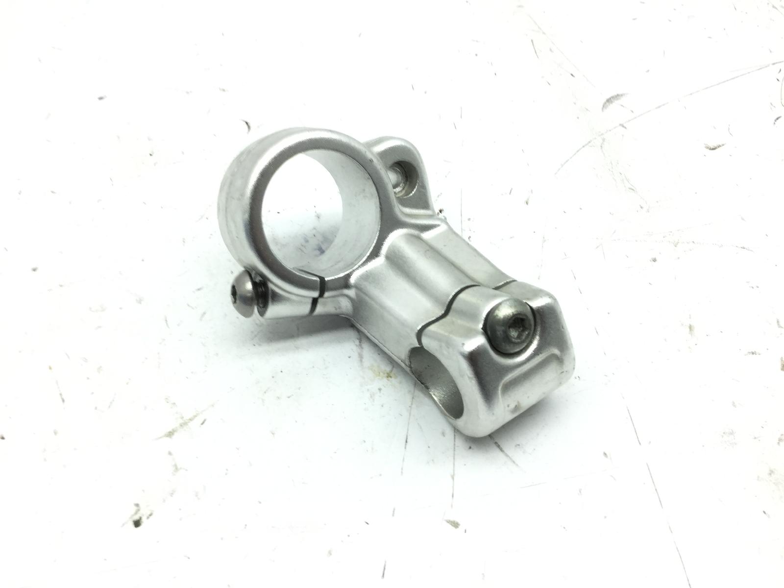 Gilera dna 50 supporto semi manubrio destro 2005 2007 pc2700003