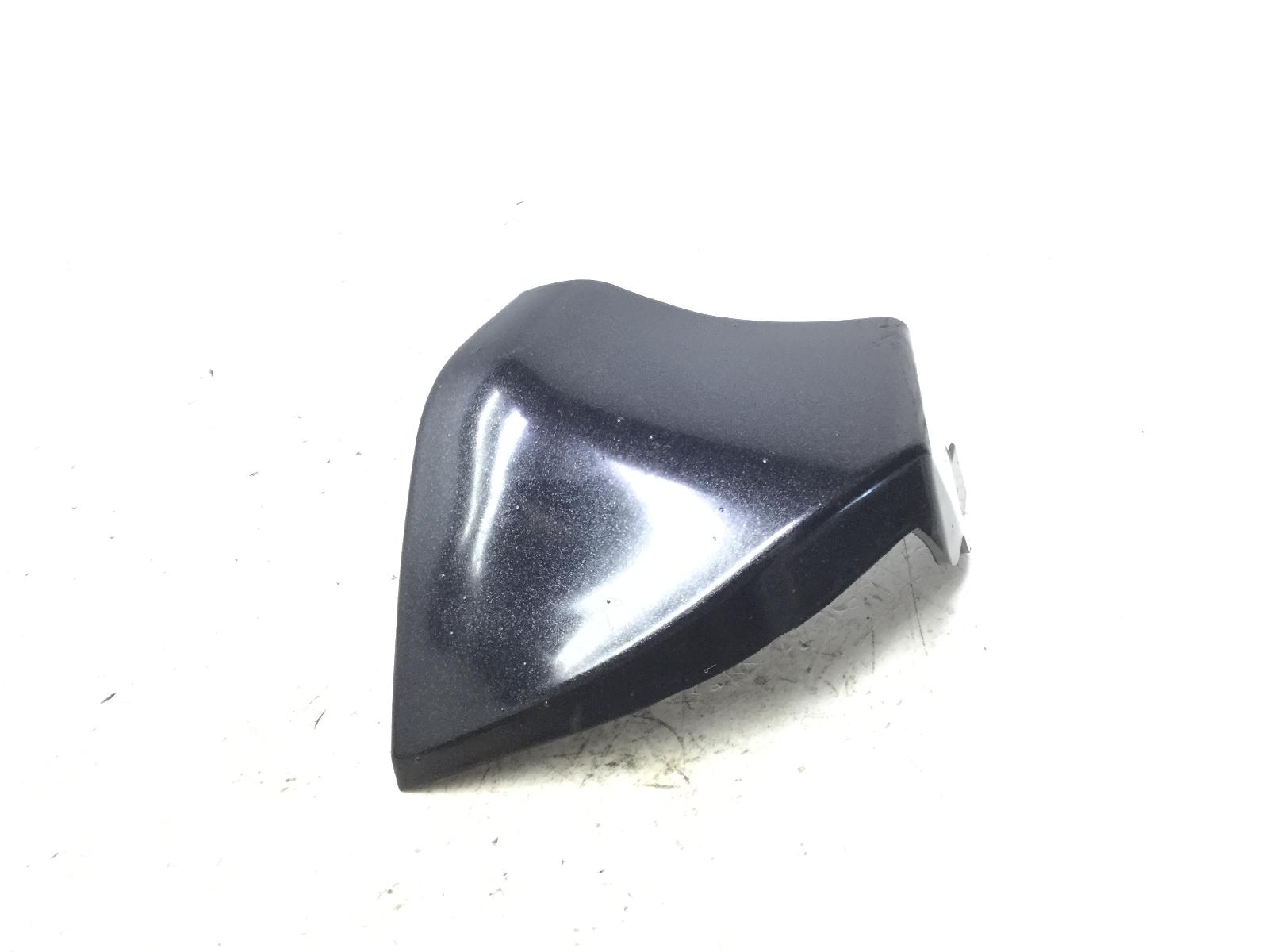 Piaggio vespa lx 2t 50 carena coperchio sottopedana destra 2009 2013 c38101