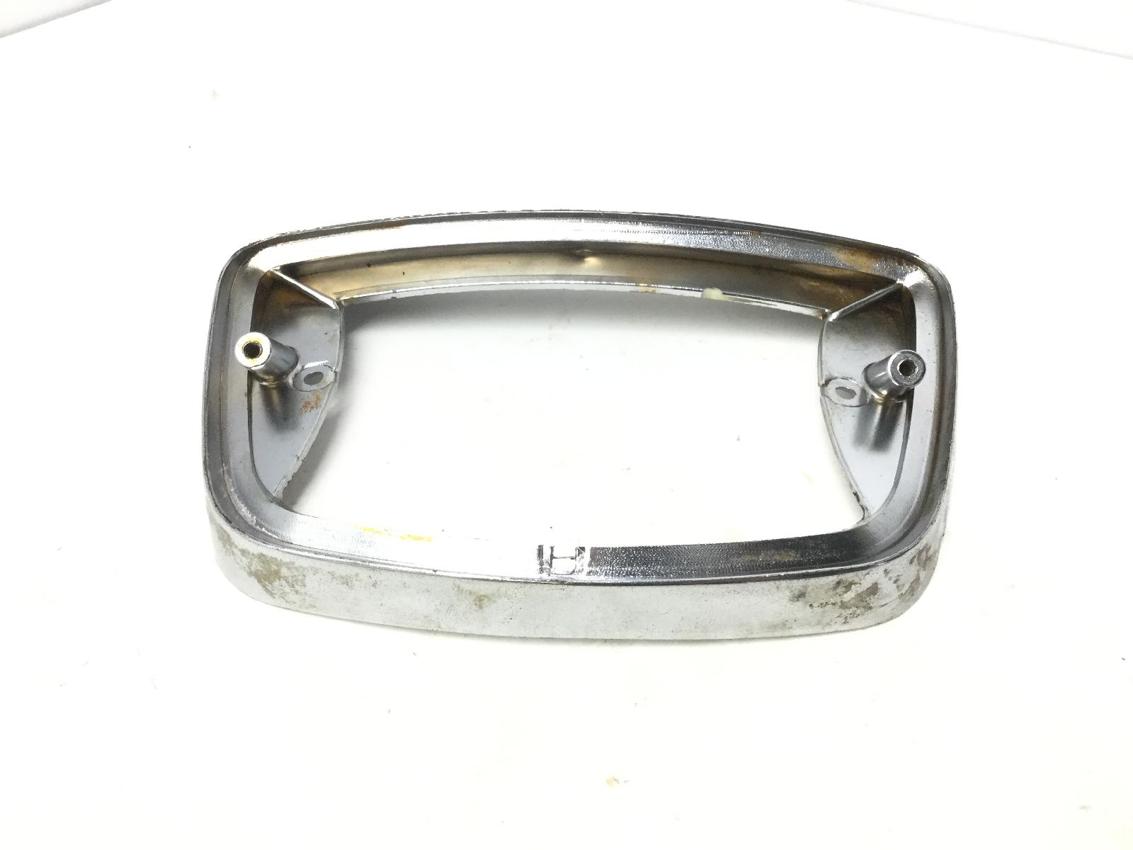 Piaggio vespa lx 2t 50 cornice modanatura faro fanale stop posteriore 2009 2013 c38101