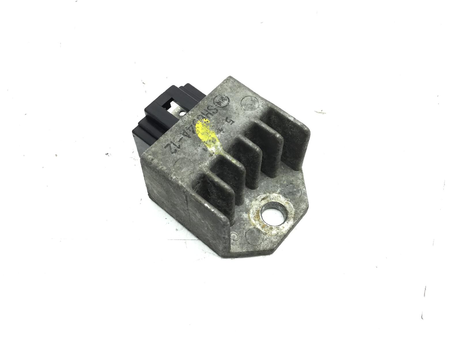 Peugeot speedfight 2 50 regolatore tensione 2004 2004 vgas1bbb