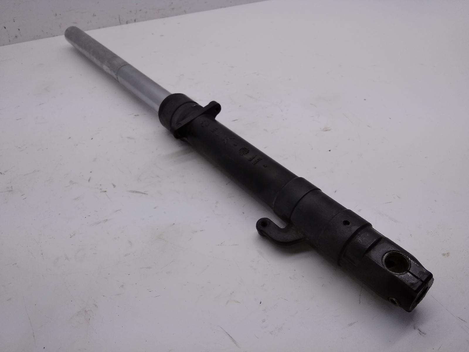 Aprilia rs 50 fodero forcella destro - punti di ruggine su stelo 2004 2005 se001