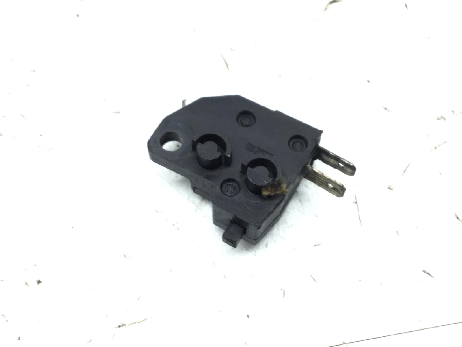Suzuki burgman k6 650 sensore pulsante stop freno sinistro posteriore 2006 2006 bu132