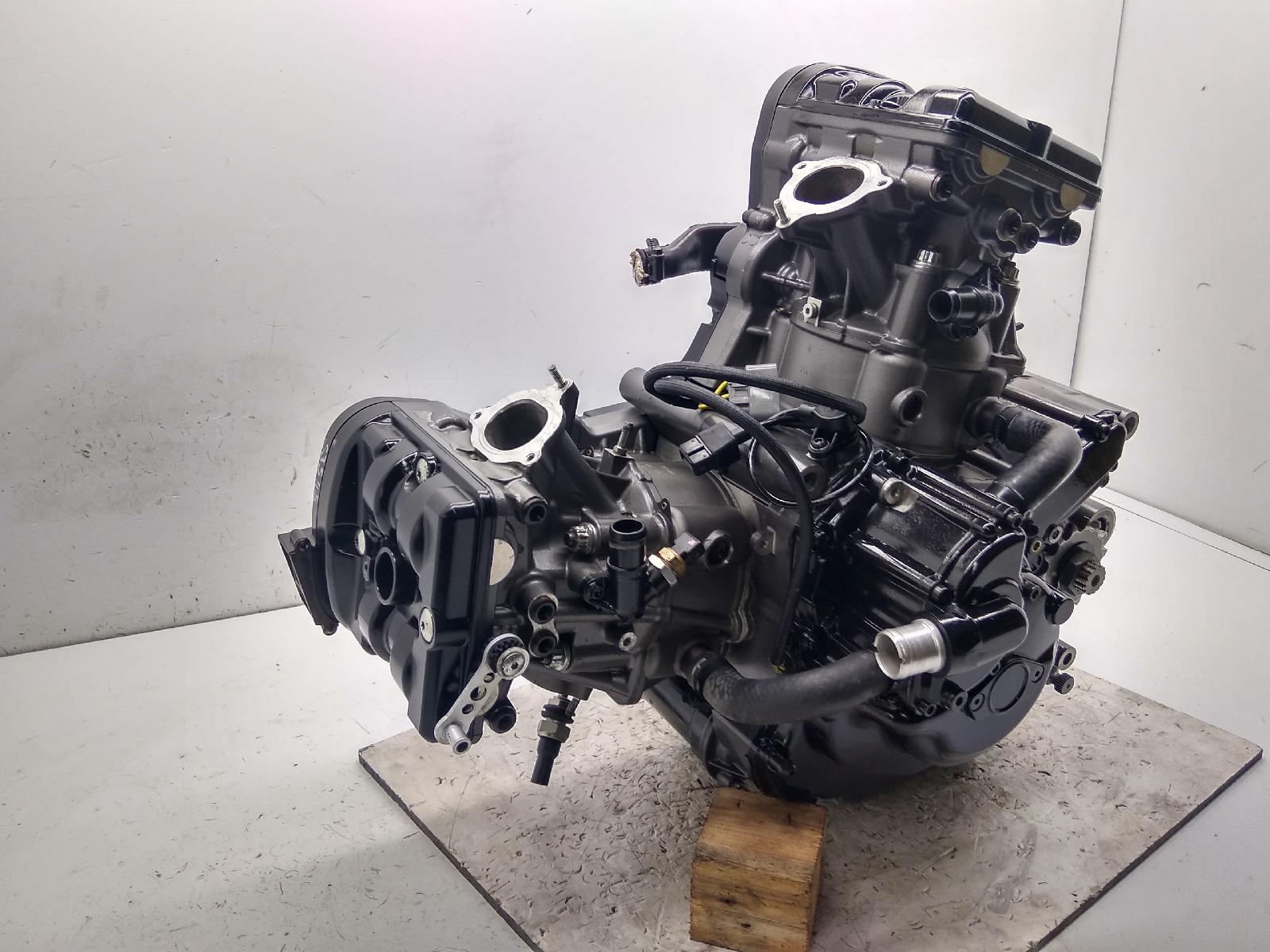 Ducati hypermotard hyperstrada 821 blocco motore engine completo zdm8211w4 2014 2014 zdmb200aaeb