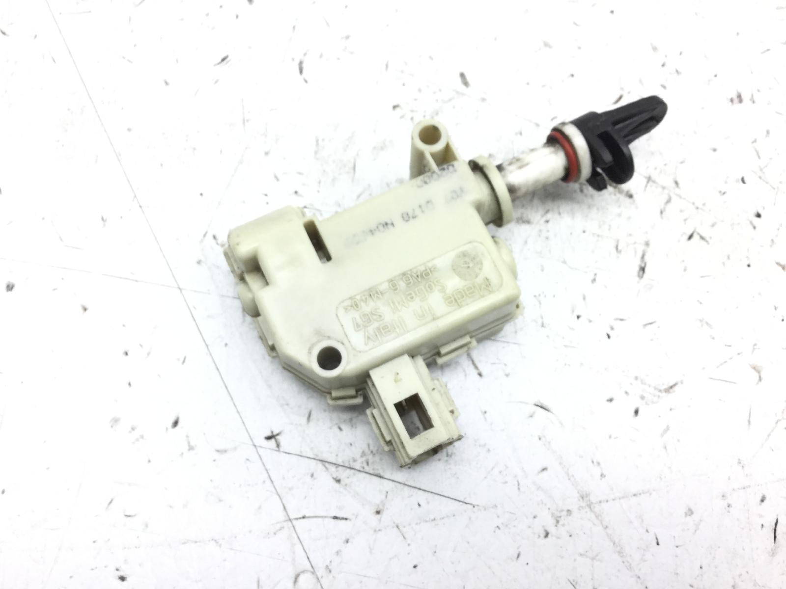 Piaggio mp3 400 attuatore serratura gancio sella saddle 2007 2008 m59101