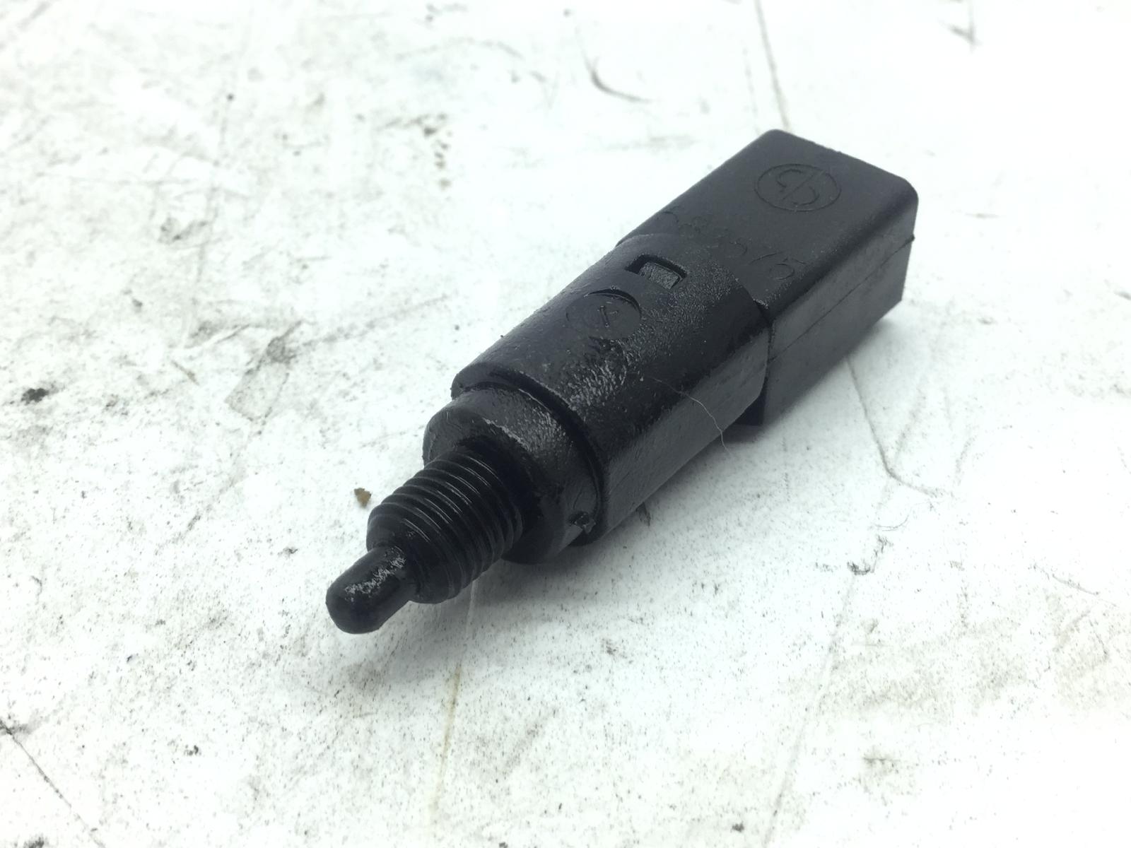 Piaggio mp3 400 sensore stop microstop freno anteriore destro 2007 2008 m59101