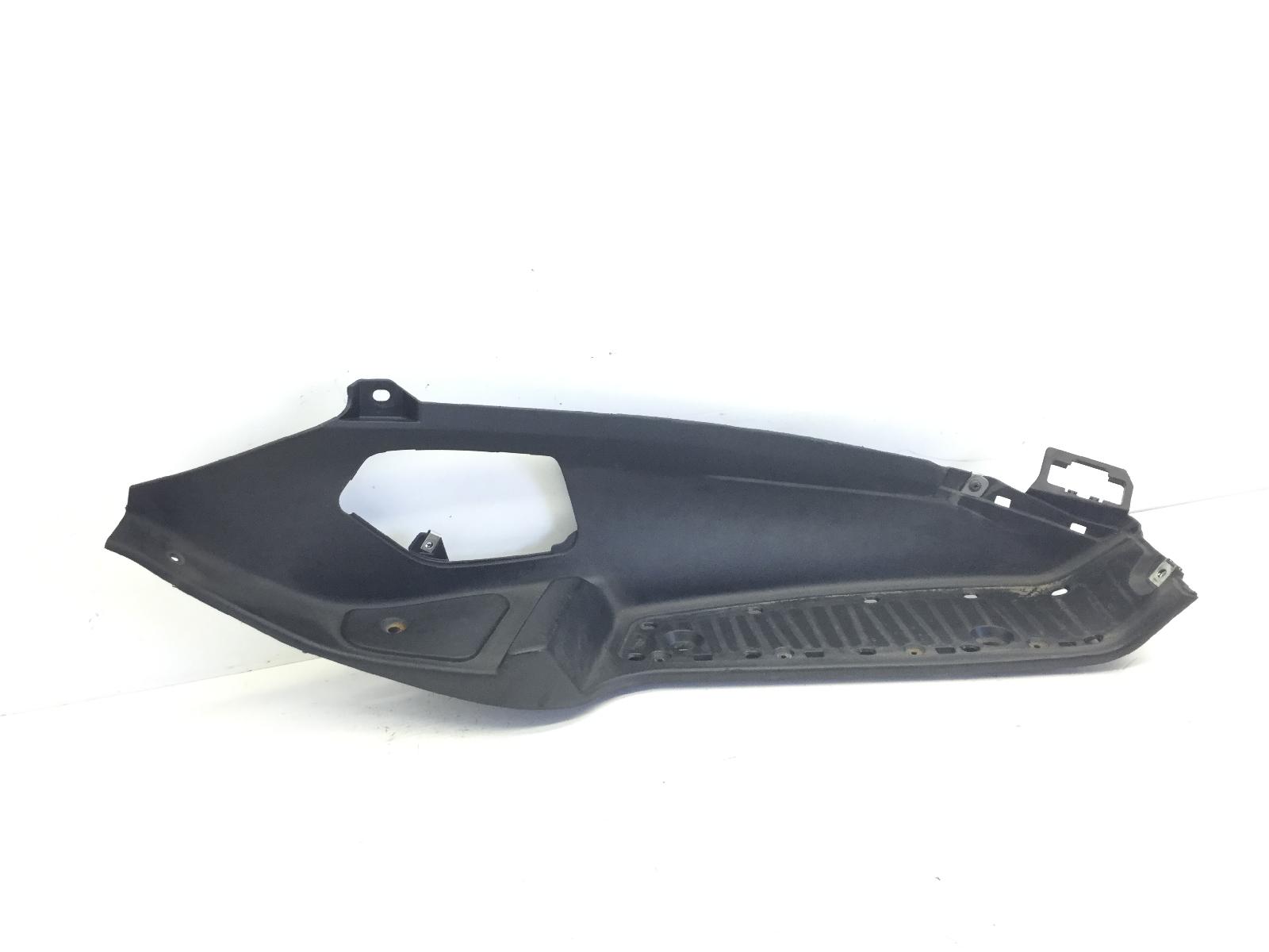 Piaggio mp3 400 carena pedana pavimento poggiapiedi destra 2007 2008 m59101