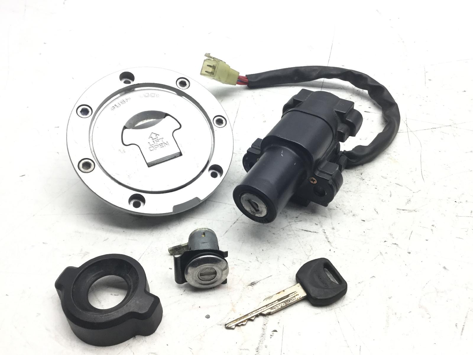 Honda cb 500 blocchetto chiave serratura tappo serbatoio 2004 2005 pc39c04f