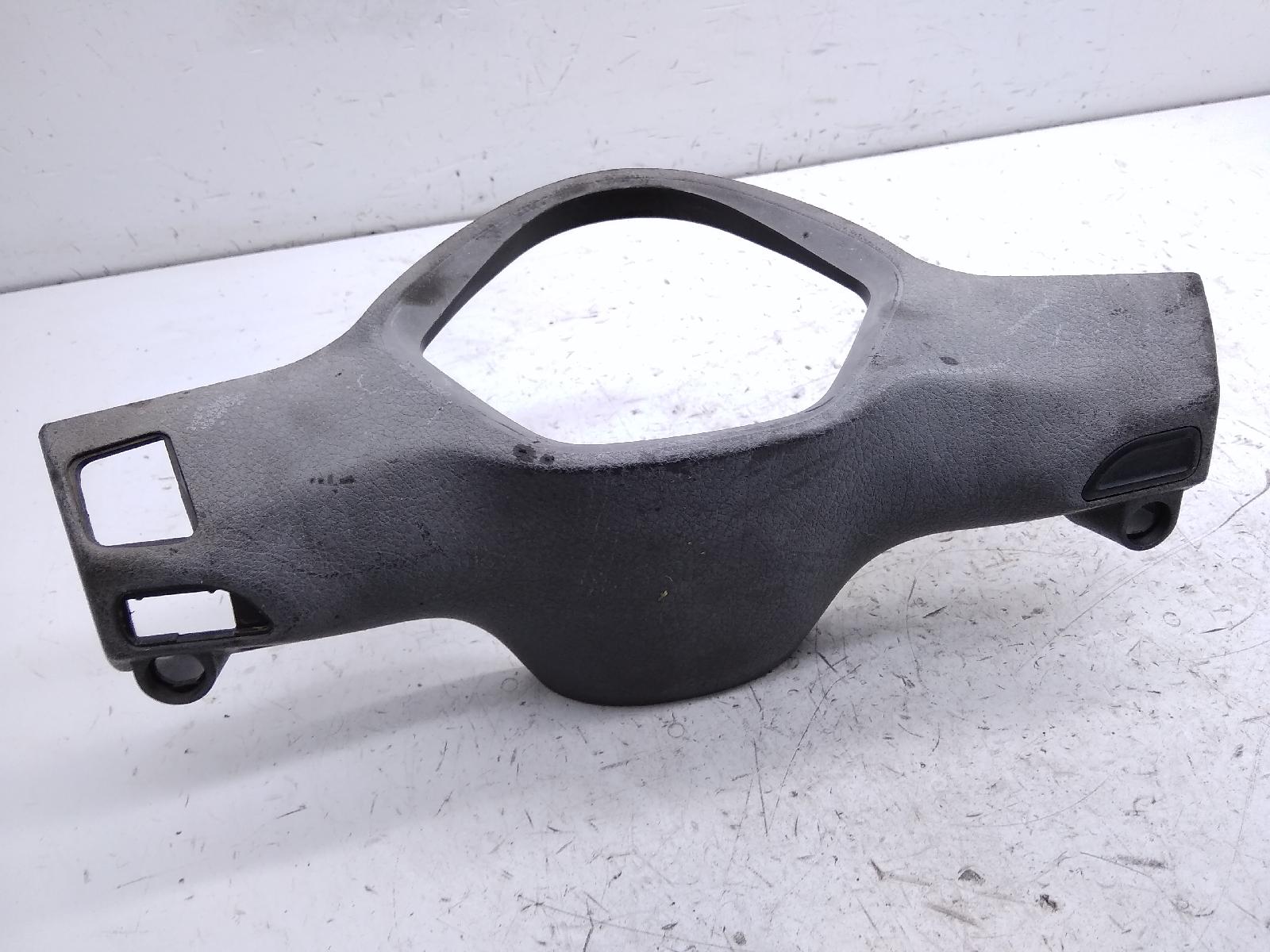 Piaggio liberty sport 200 carena manubrio posteriore - crepa su aletta 2006 2006 m38401