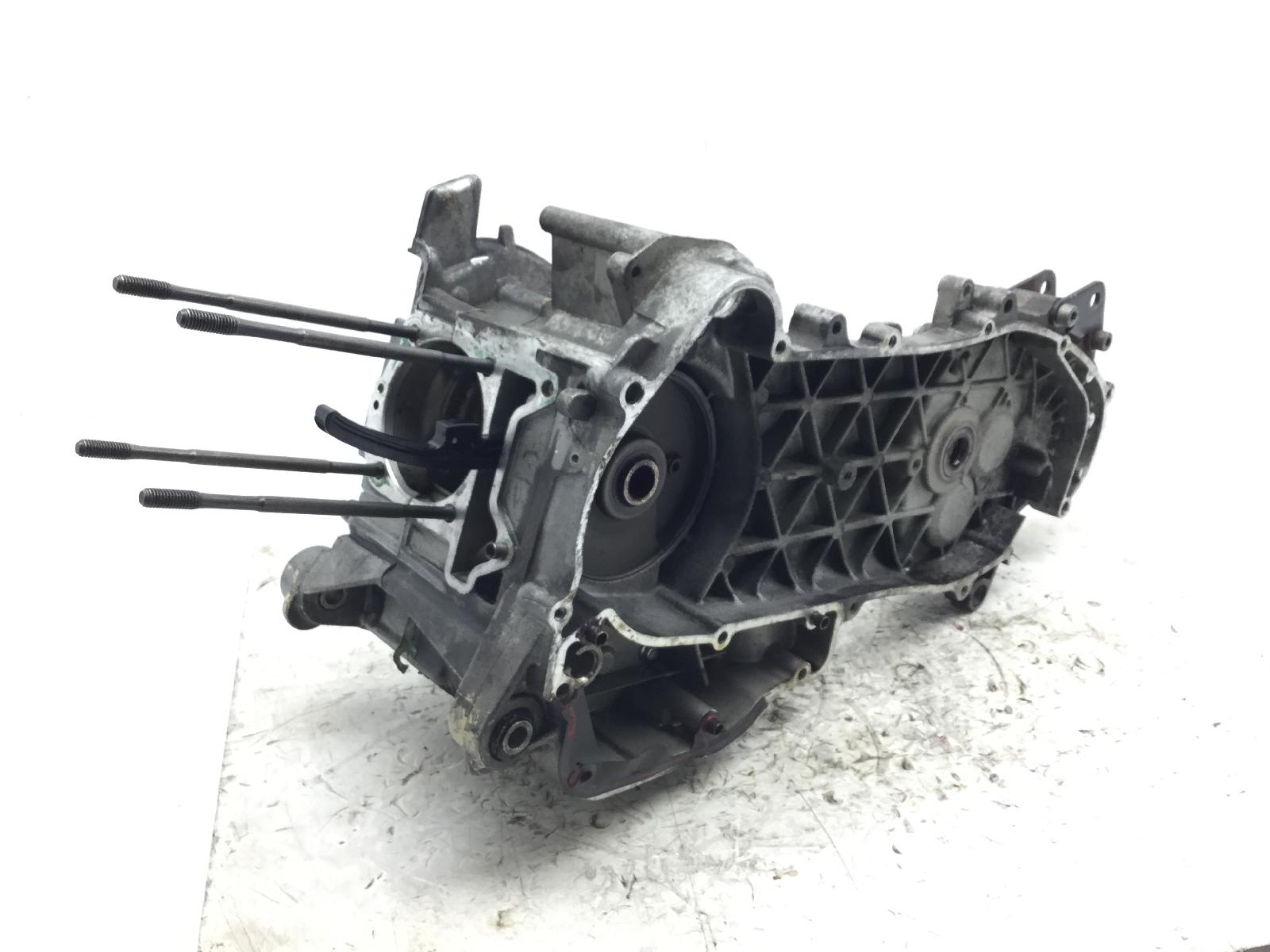 Piaggio liberty sport 200 carter motore vuoto mod. m384m 2006 2006 m38401