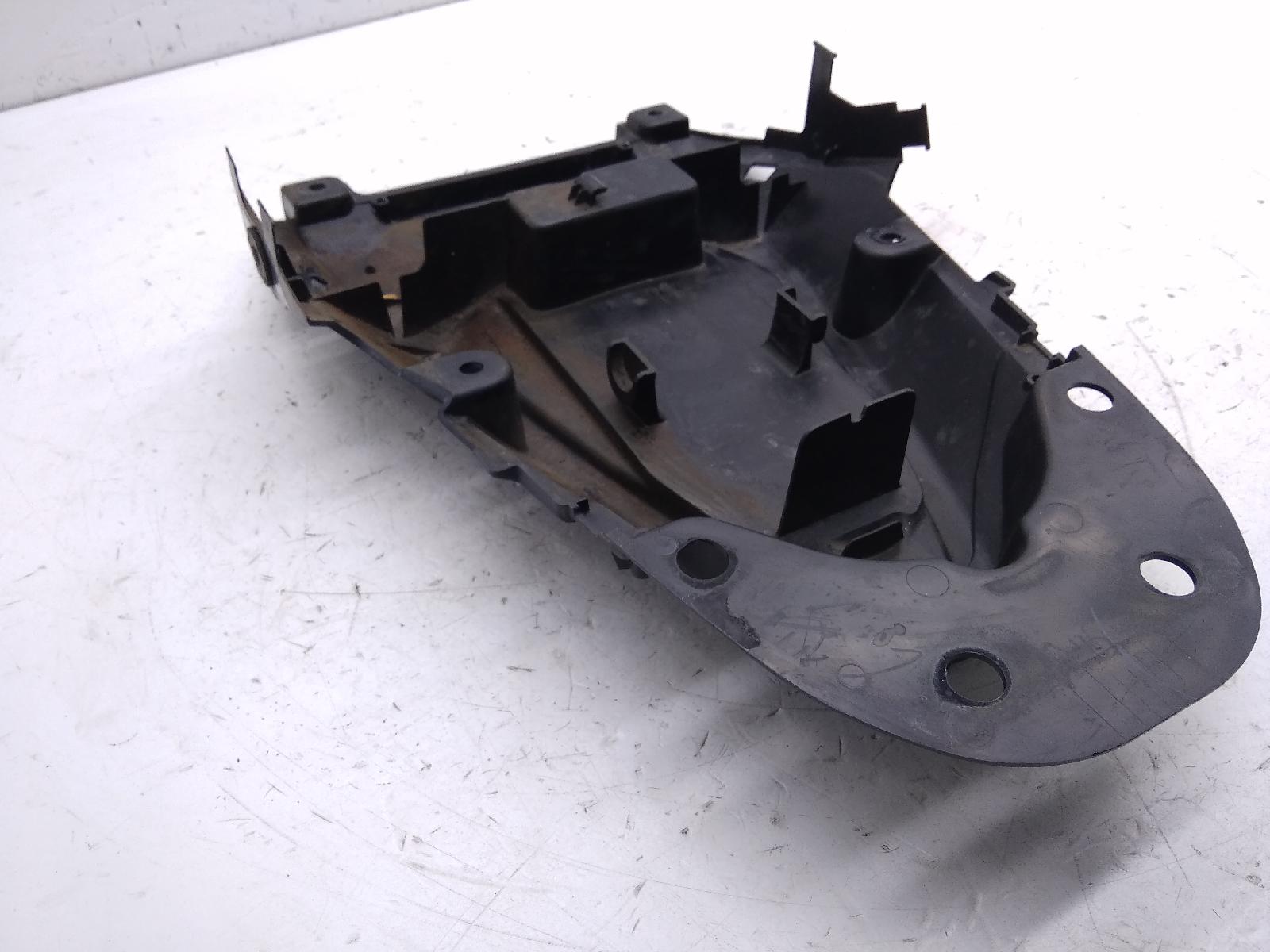 Suzuki gladius sfv 650 parafango posteriore interno sottocoda 2009 2010 cx111