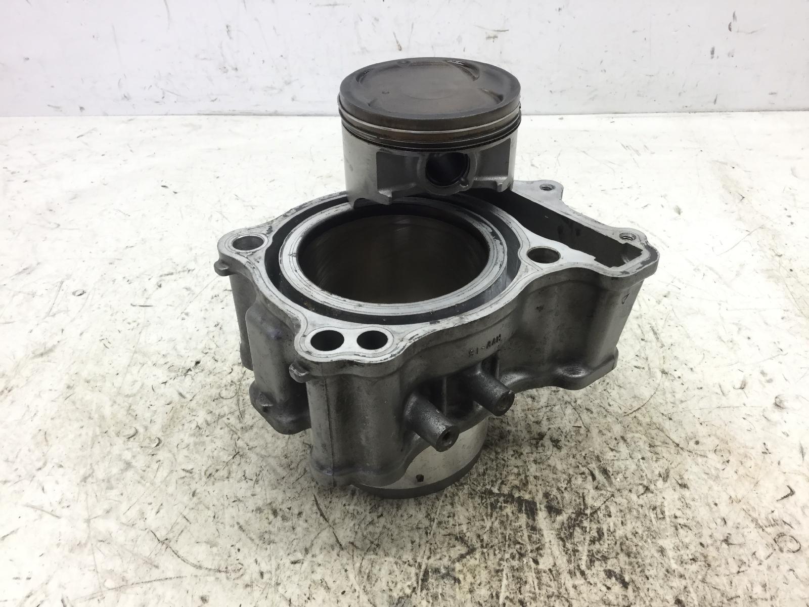 Suzuki gladius sfv 650 cilindro e pistone anteriore 2009 2010 cx111