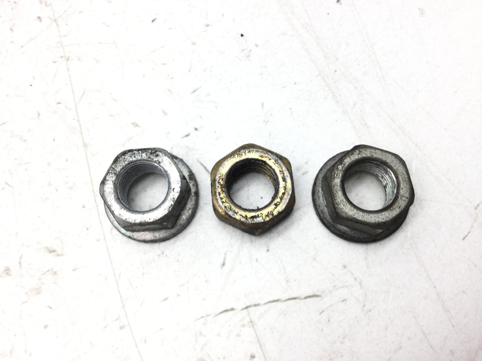 Aprilia scarabeo gt 125 kit 3 bulloni dadi ingranaggi puleggia trasmissione 2003 2003 td000
