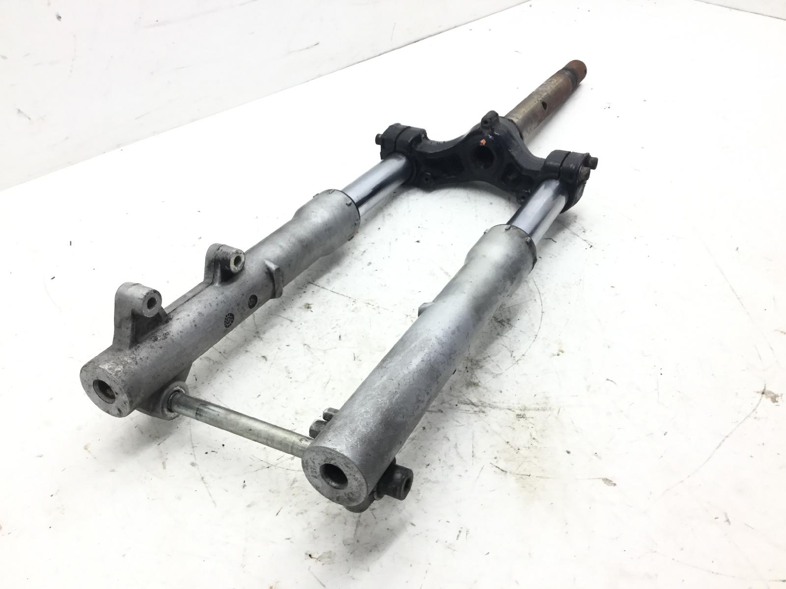Aprilia scarabeo gt 125 forcella - punti di ruggine su parte alta steli 2003 2003 td000
