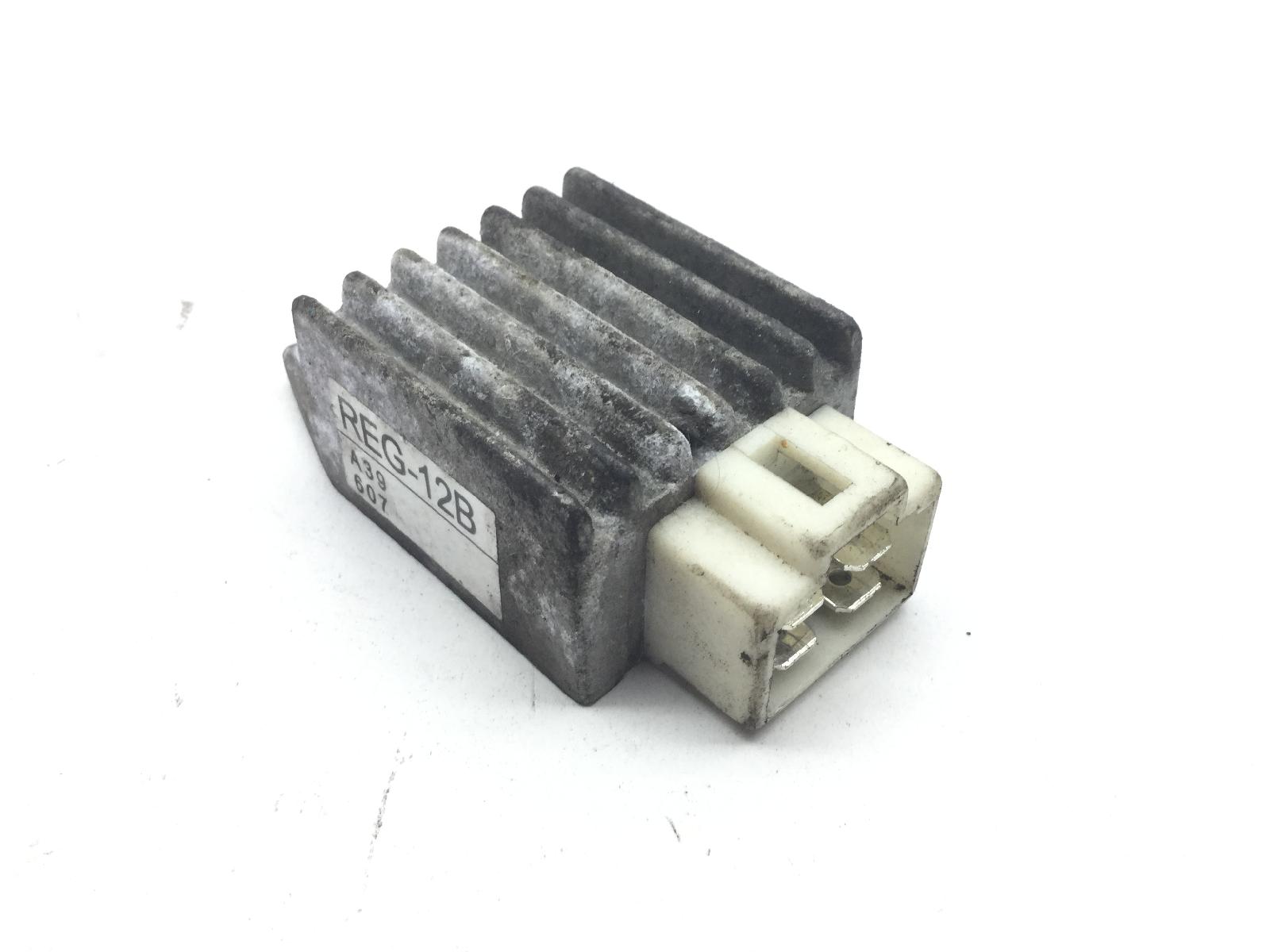 Sym mio euro 3 100 regolatore di tensione corrente 2007 2008 rfghu10wy7s