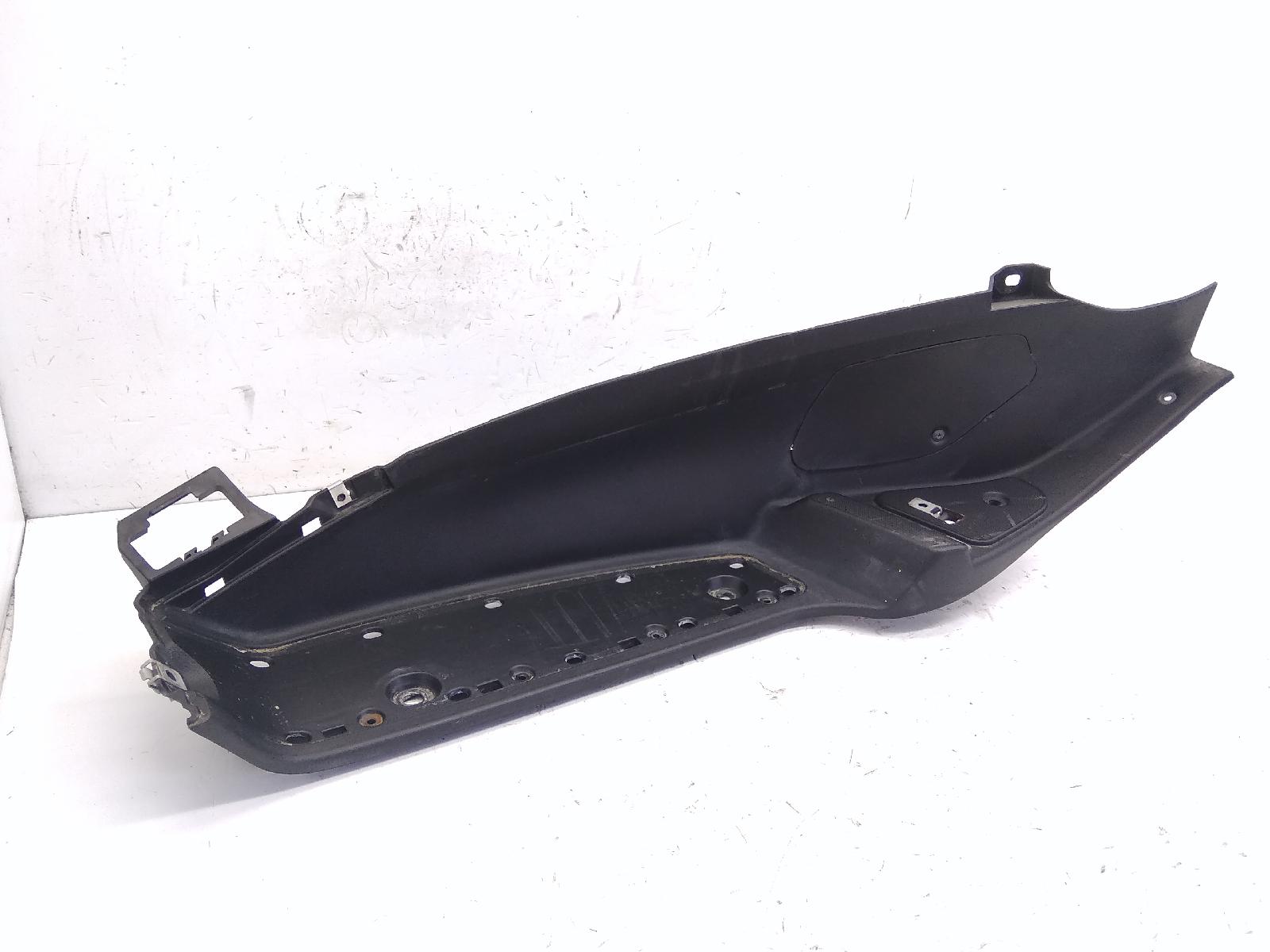 Gilera fuoco euro 3 500 carena pedana sonistra 2007 2013 m61100