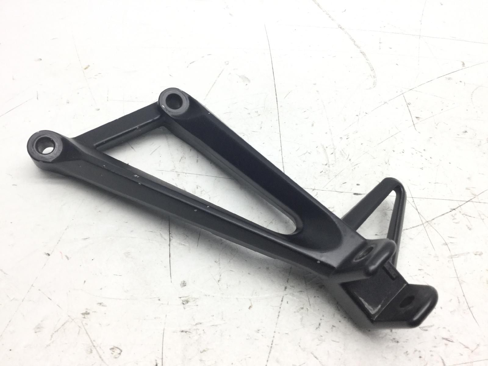 Yamaha mt-03 a 320 supporto pedana posteriore sinistro 2016 2016 rh07k