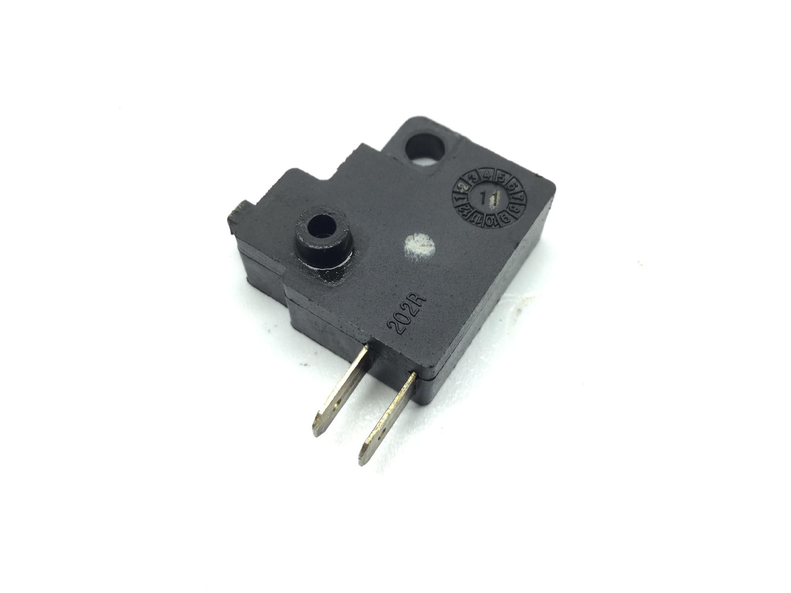 Kymco yup 250 sensore pulsante stop microstop freno anteriore destro 2003 2003 u20000